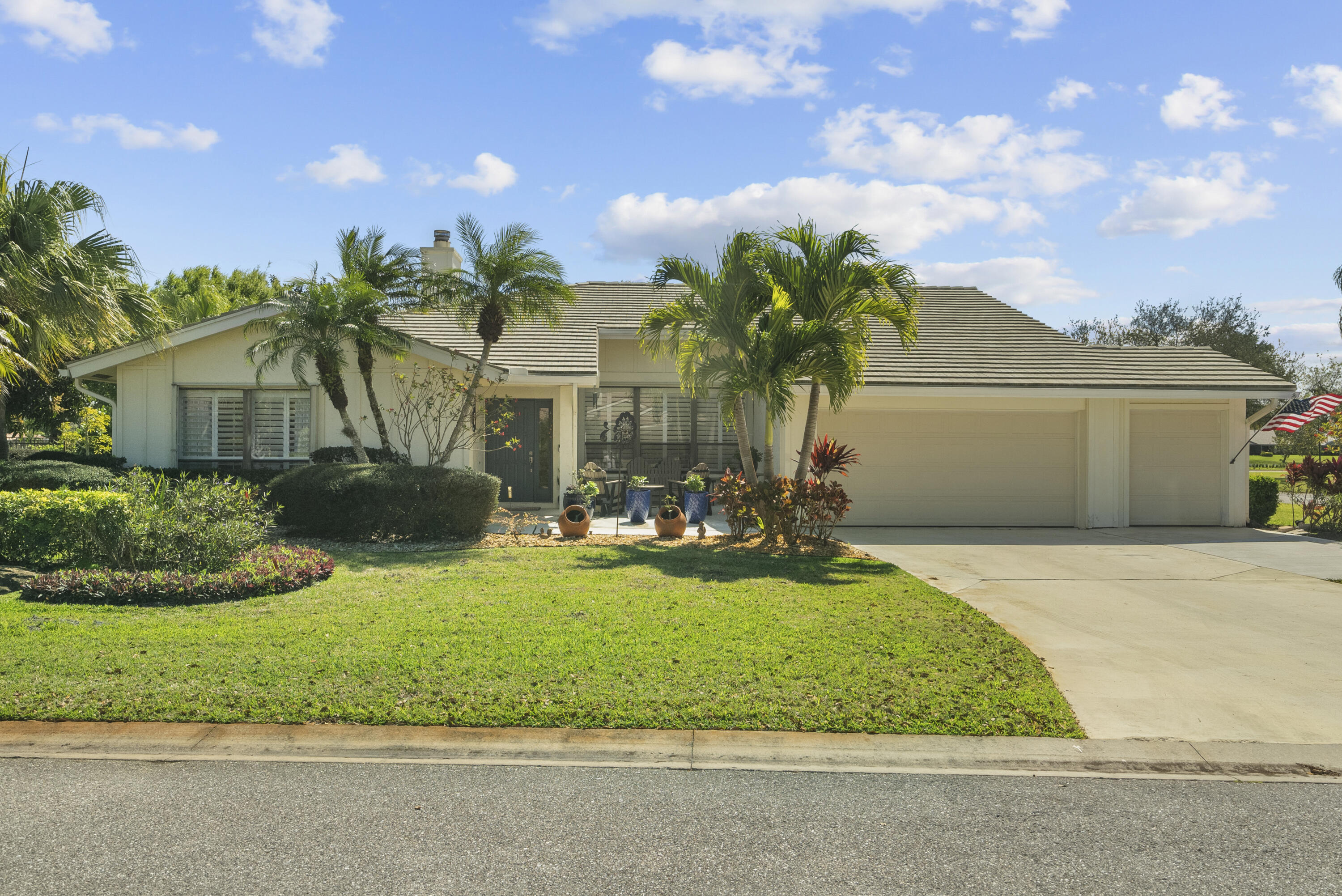 2077 SW Heronwood Road