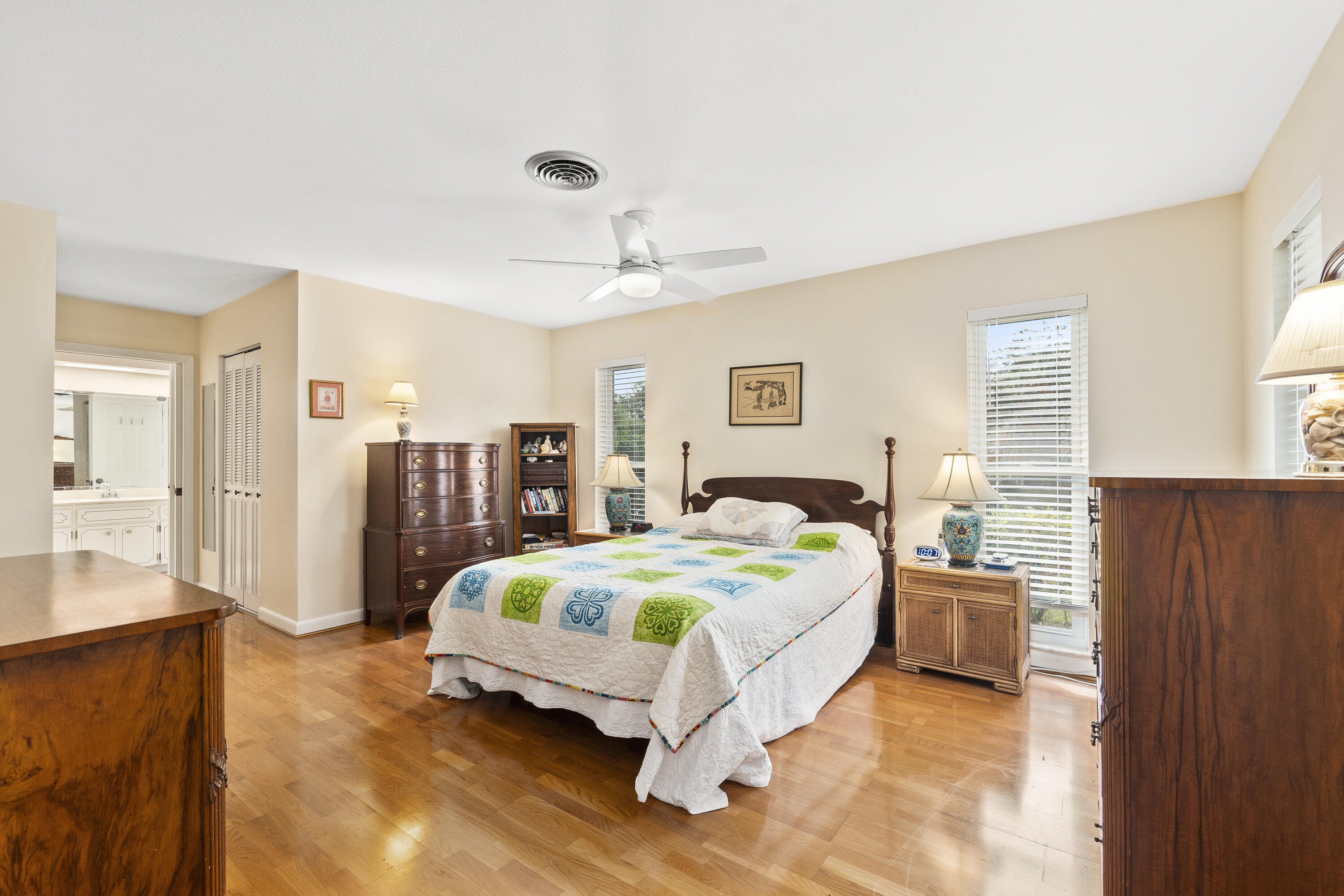 4103 SE Fairway East