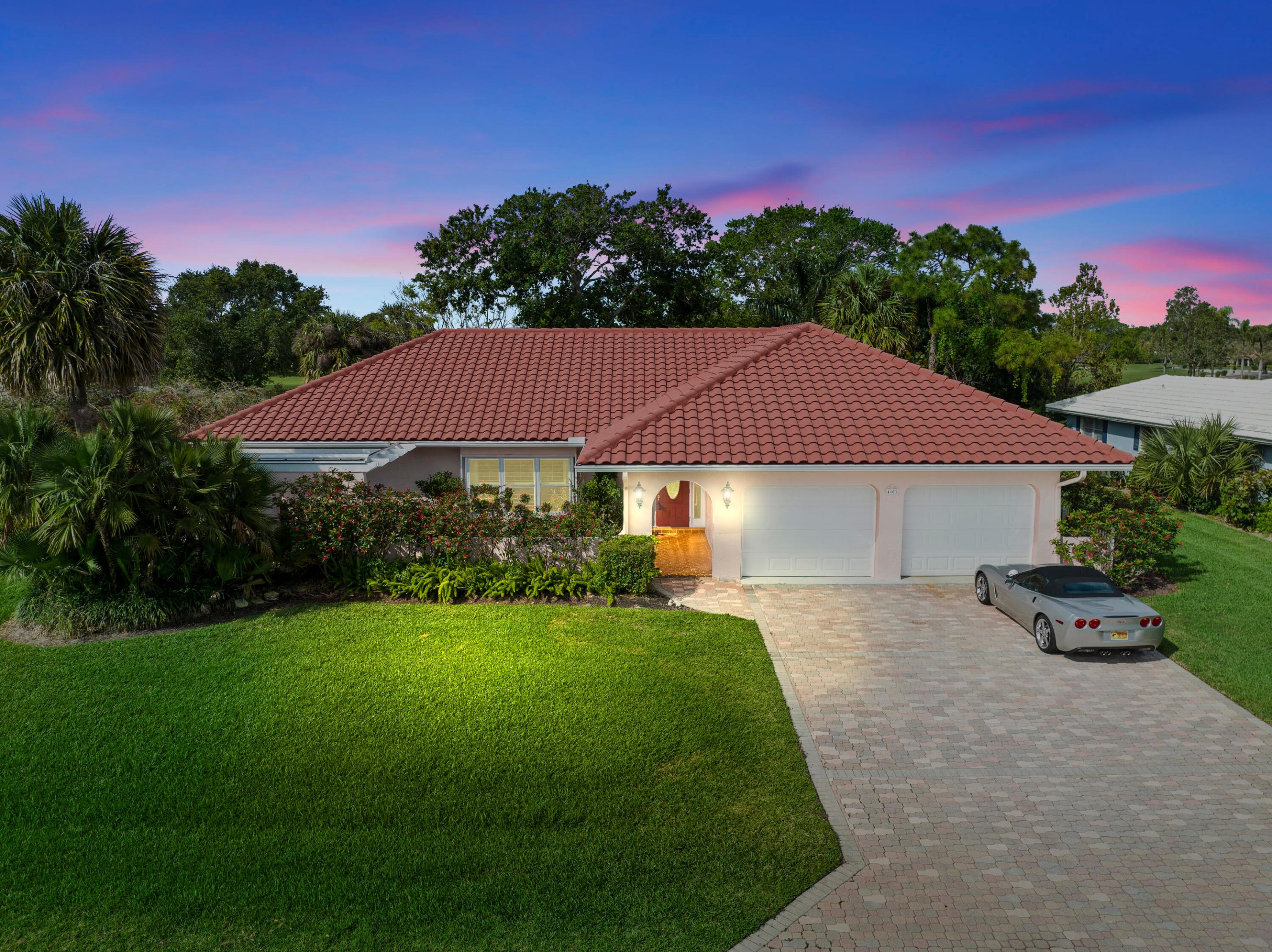 4103 SE Fairway East