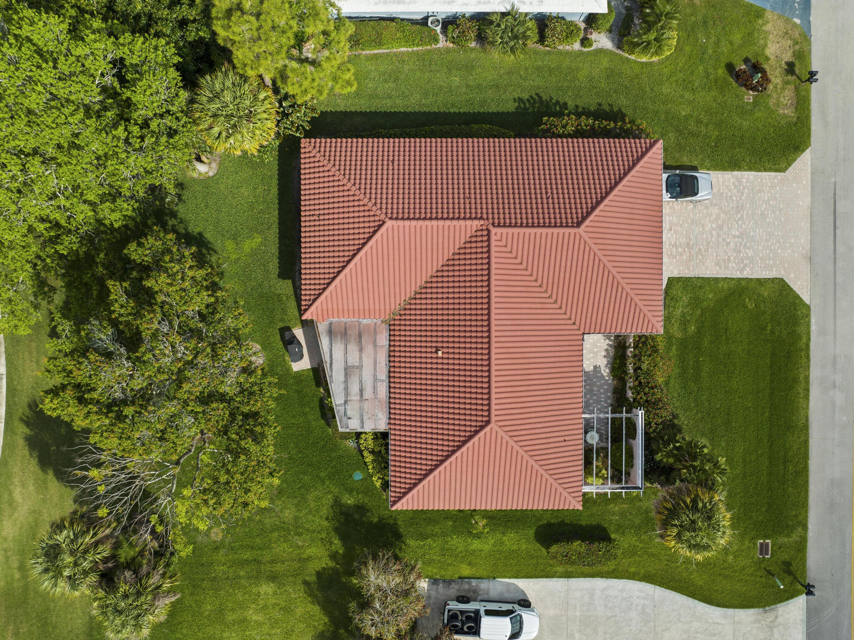 4103 SE Fairway East