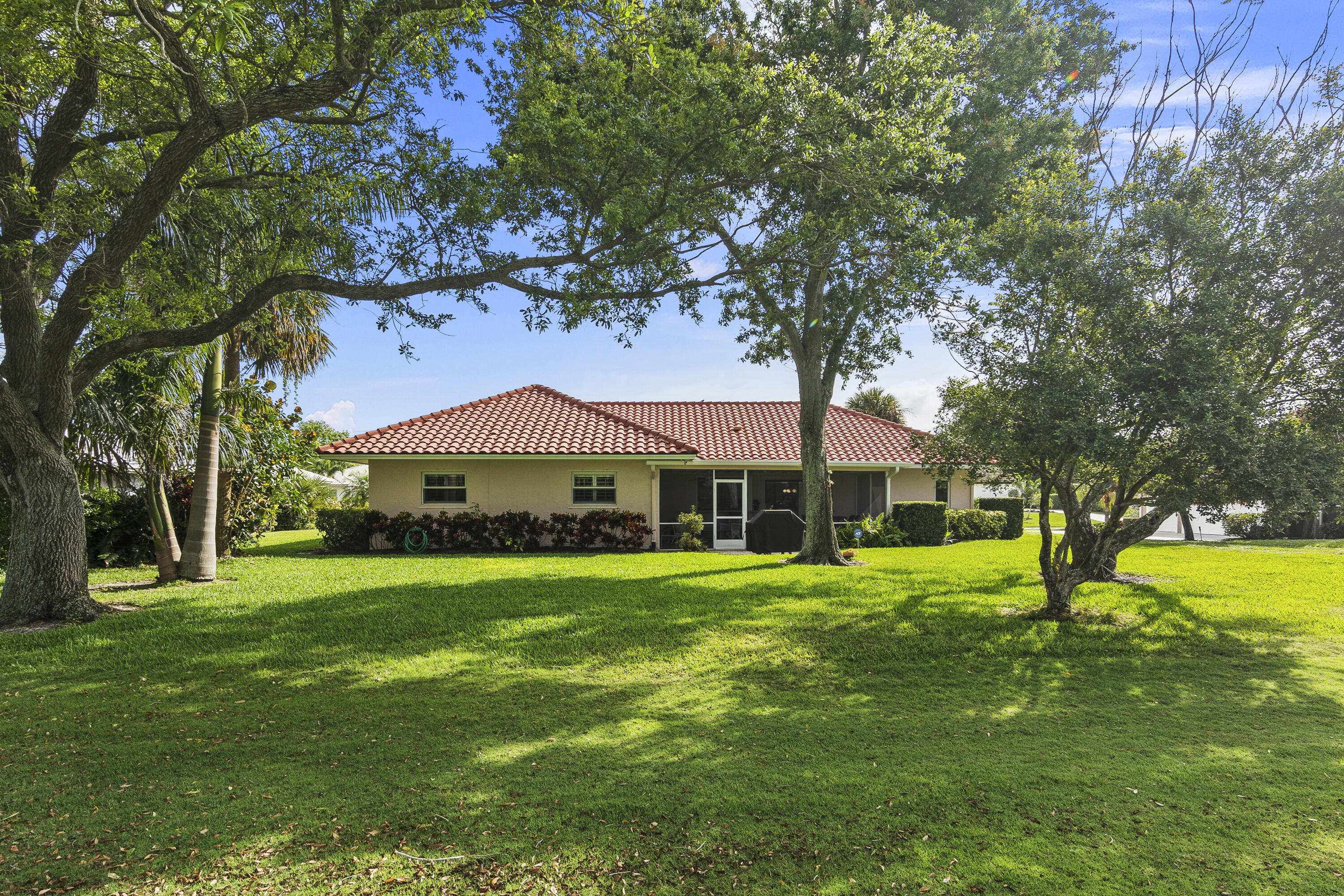 4103 SE Fairway East