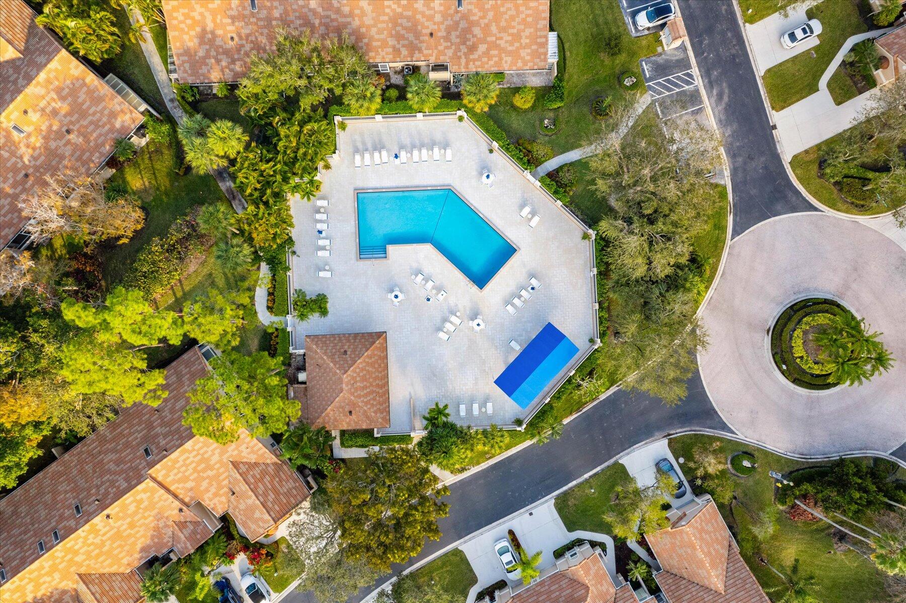 1102 Duncan Circle 202