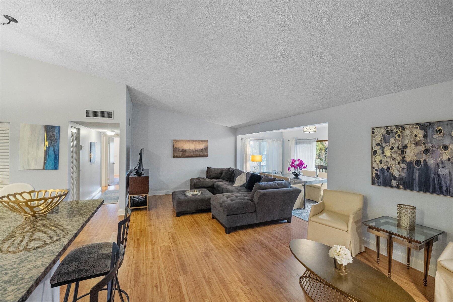 1102 Duncan Circle 202