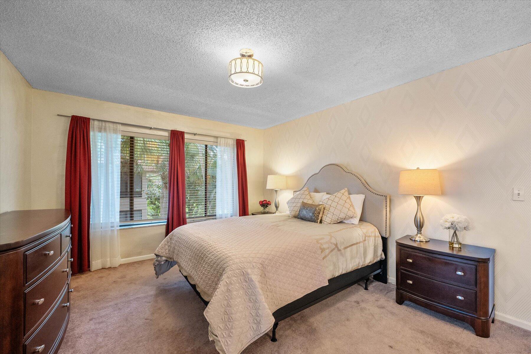 1102 Duncan Circle 202