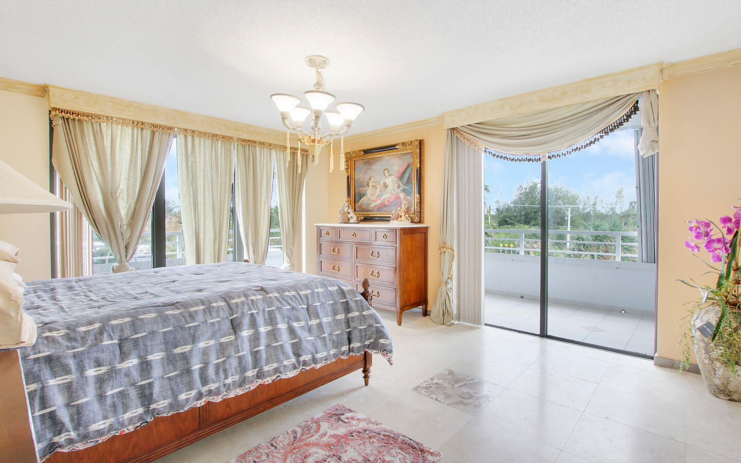 9950 S Ocean Drive 301