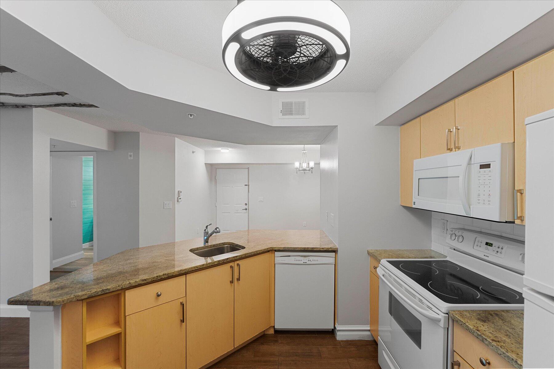 3673 NW Adriatic Lane 106-5