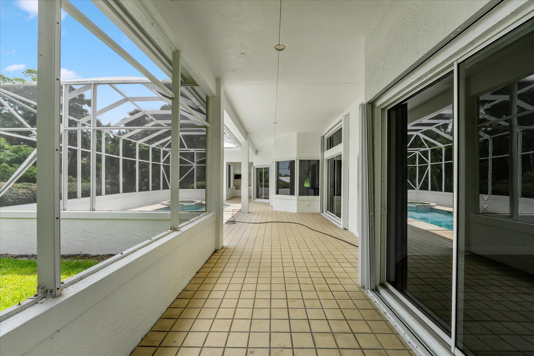 60 N River Road