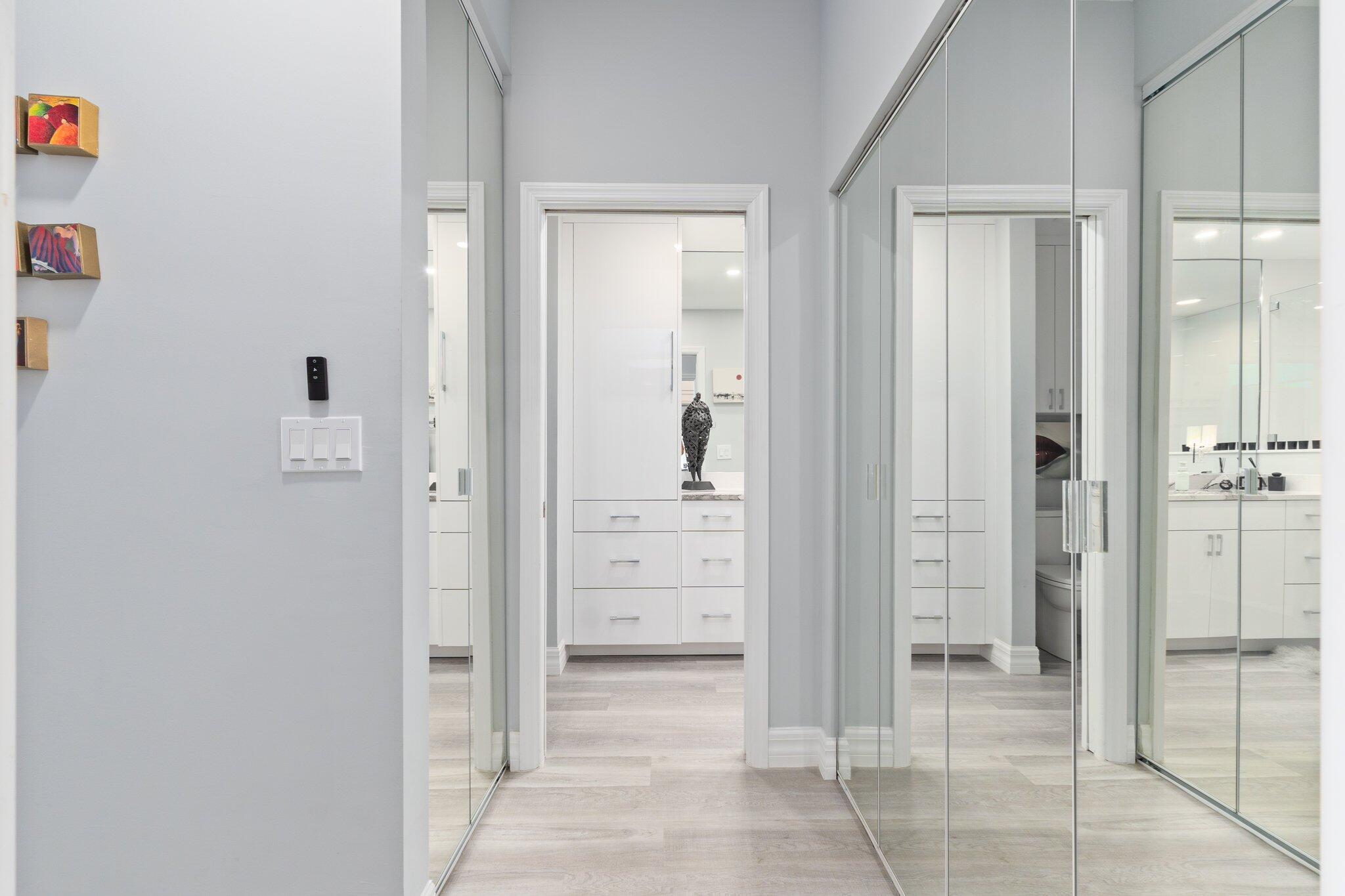 2370 NE Ocean A303