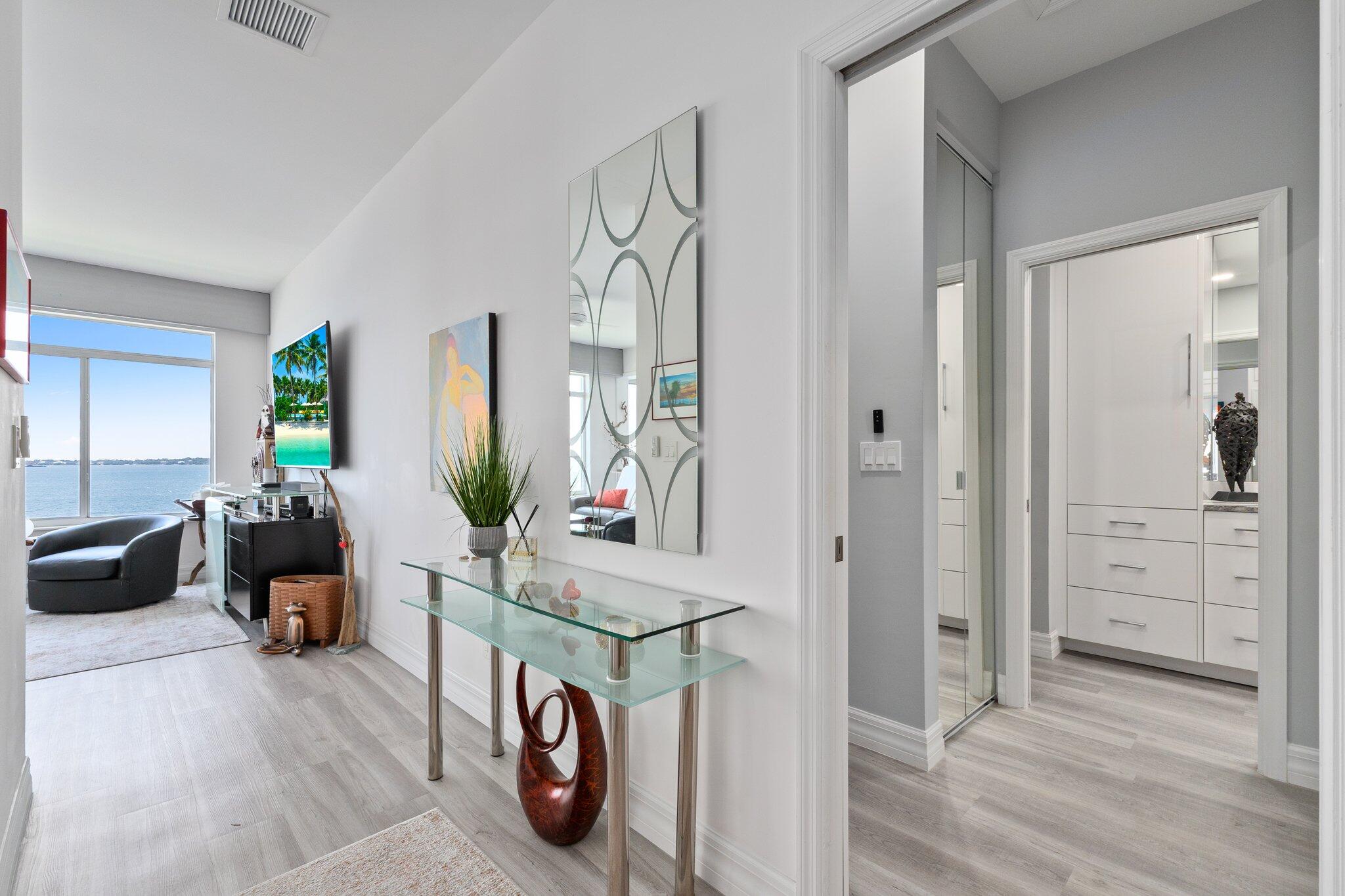 2370 NE Ocean A303