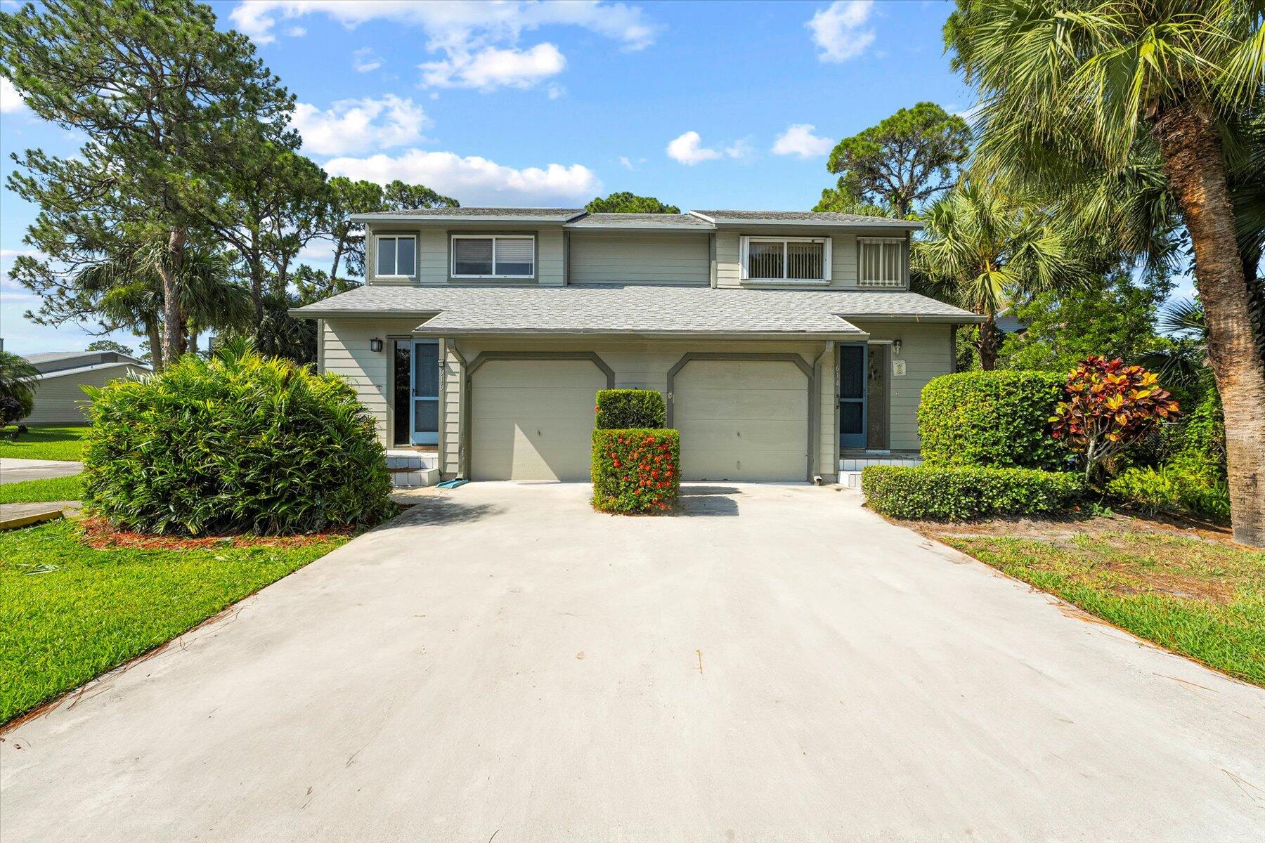 616 NE Wax Myrtle Way