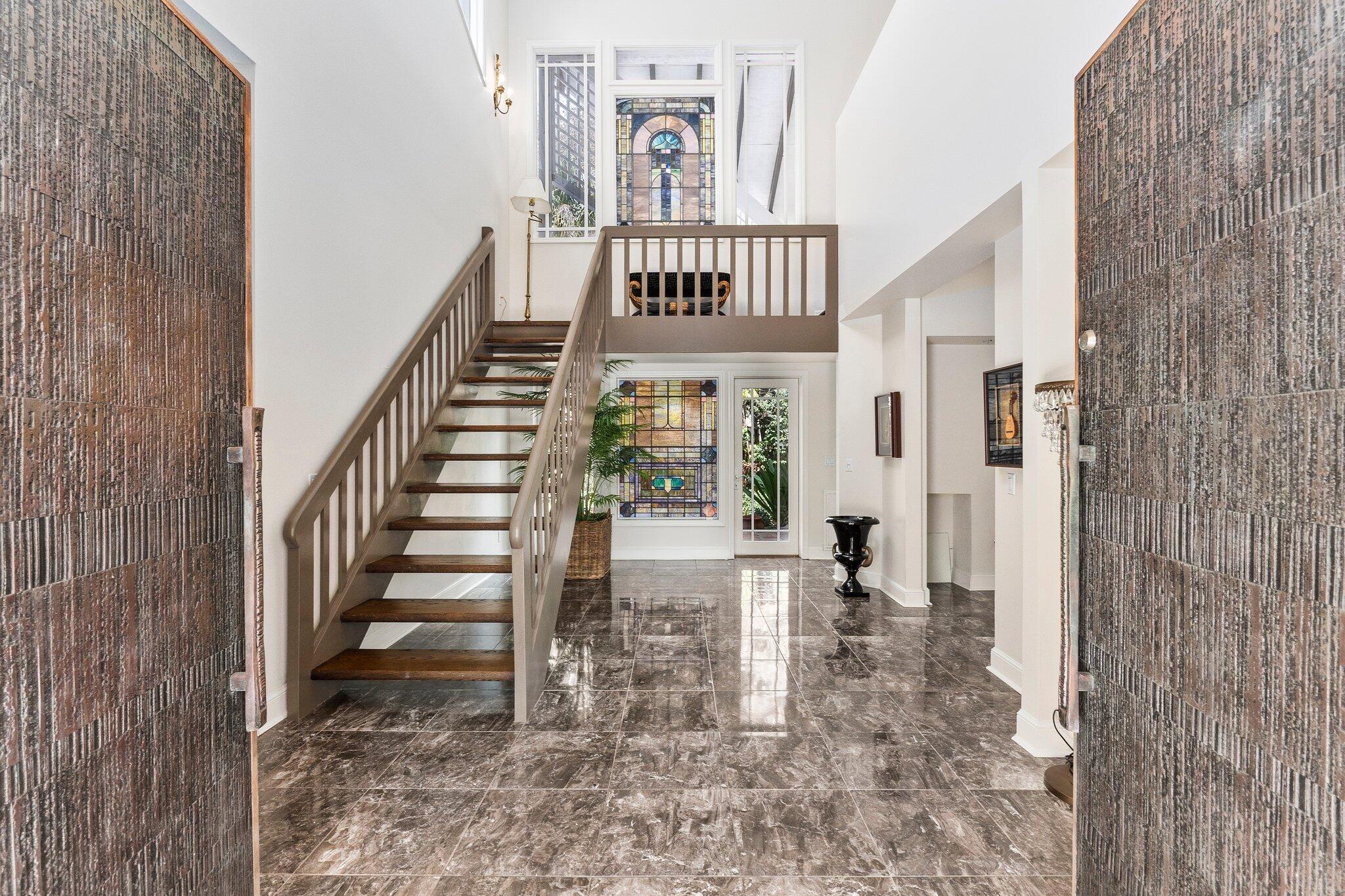 12 Oakwood Drive