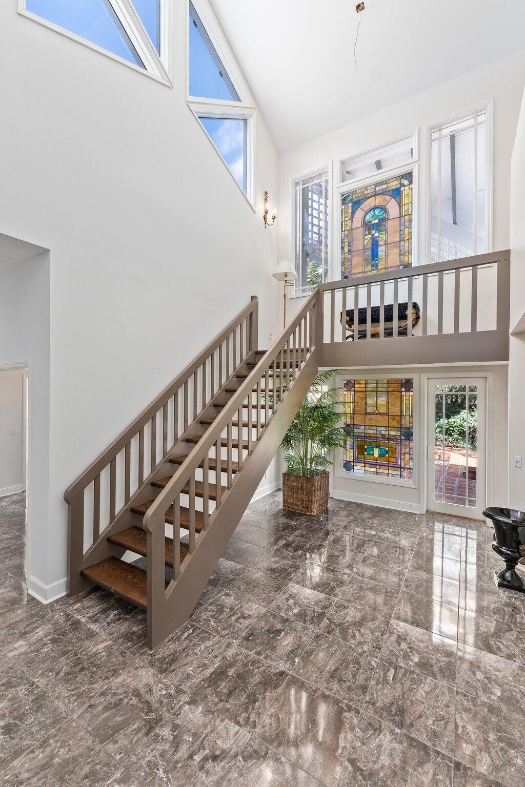 12 Oakwood Drive
