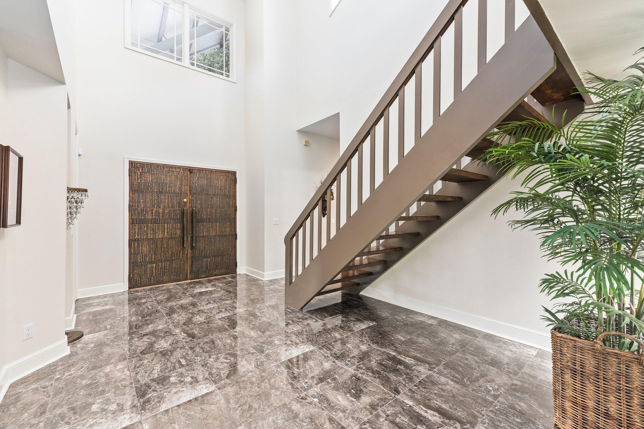 12 Oakwood Drive