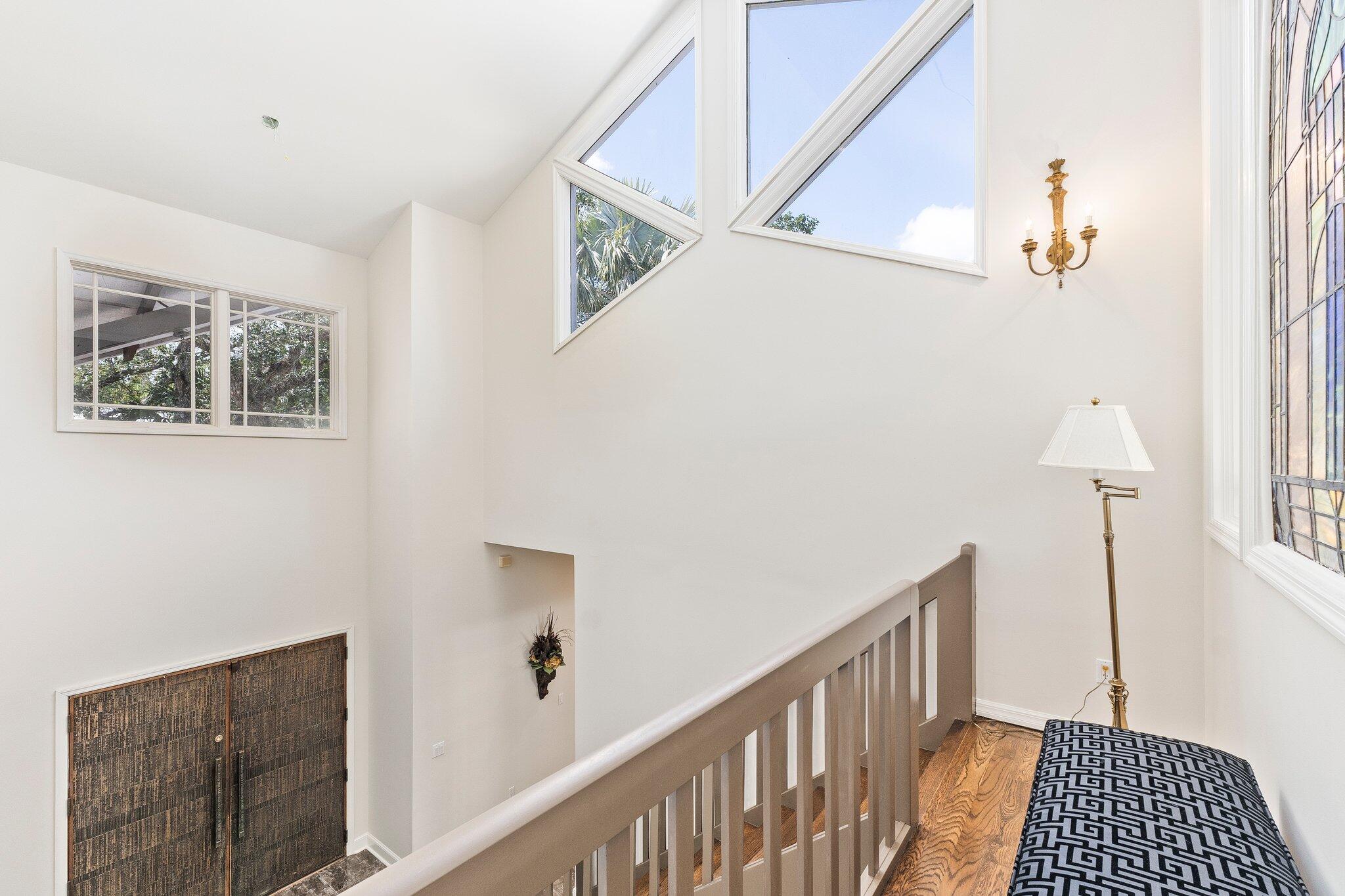 12 Oakwood Drive