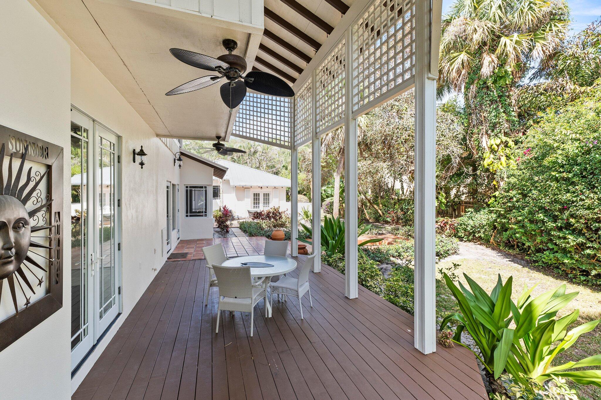 12 Oakwood Drive