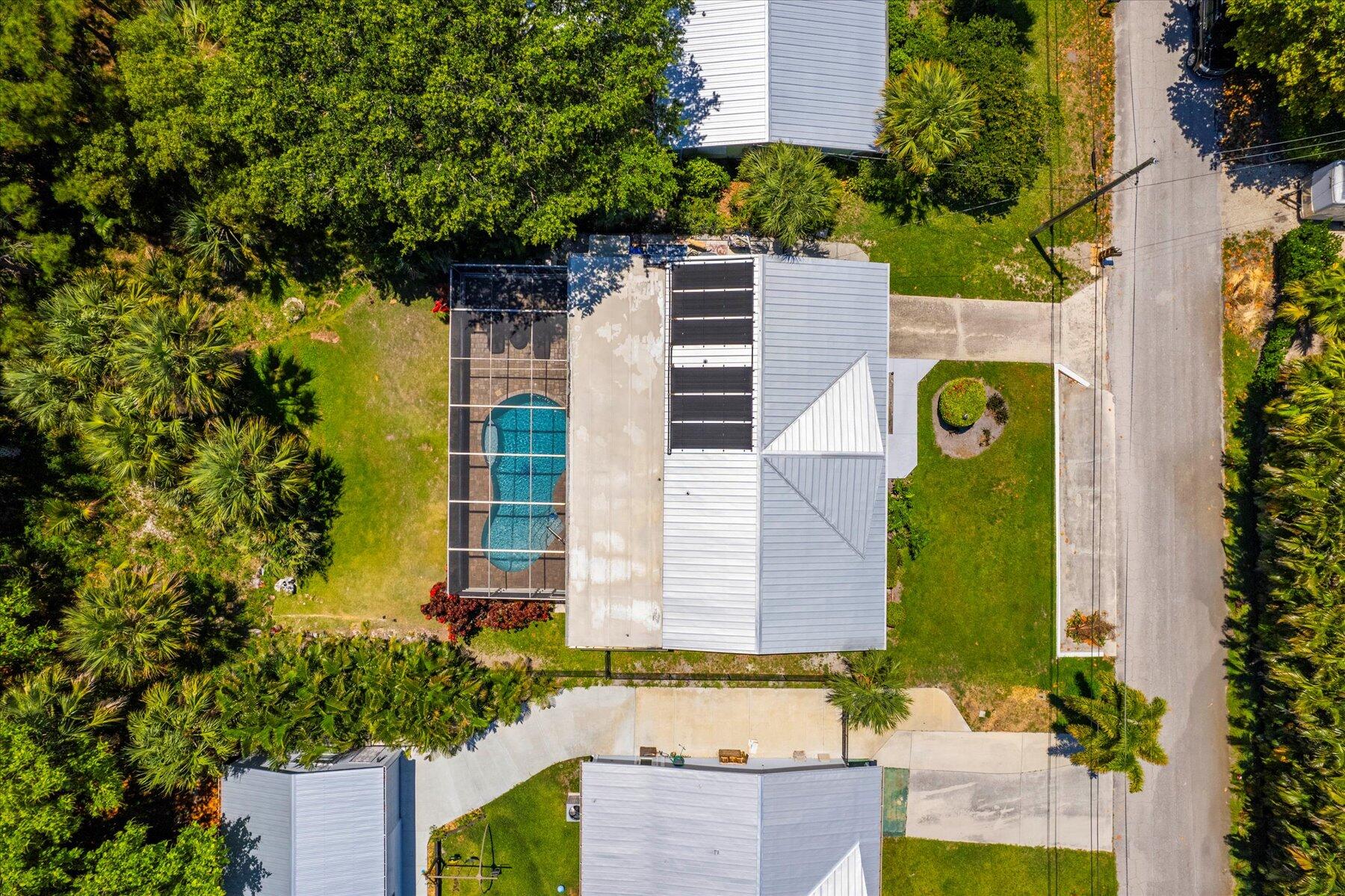 4106 NE Hyline Drive