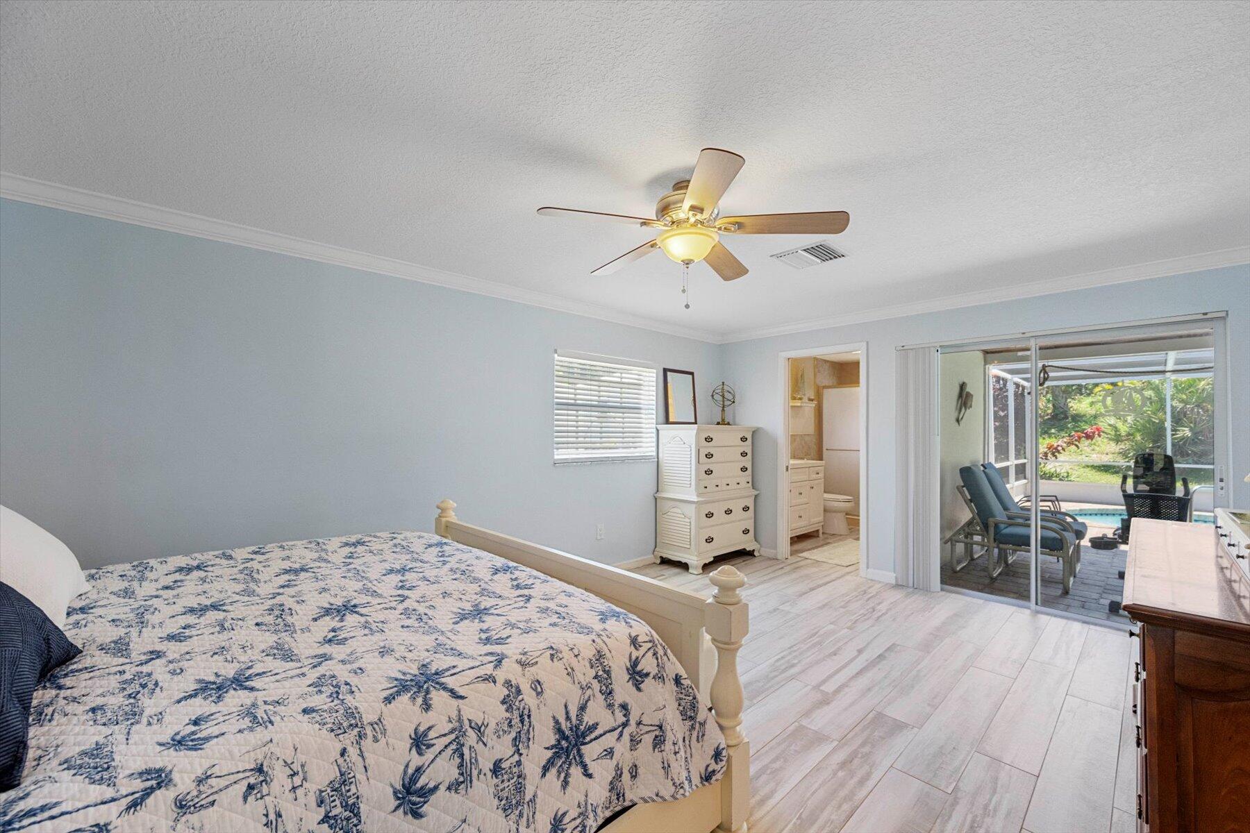 4106 NE Hyline Drive