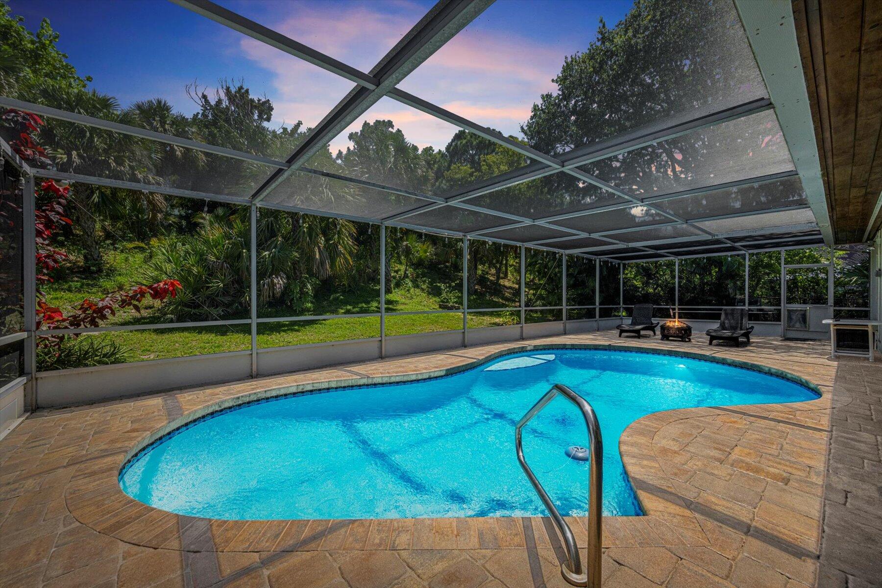 4106 NE Hyline Drive