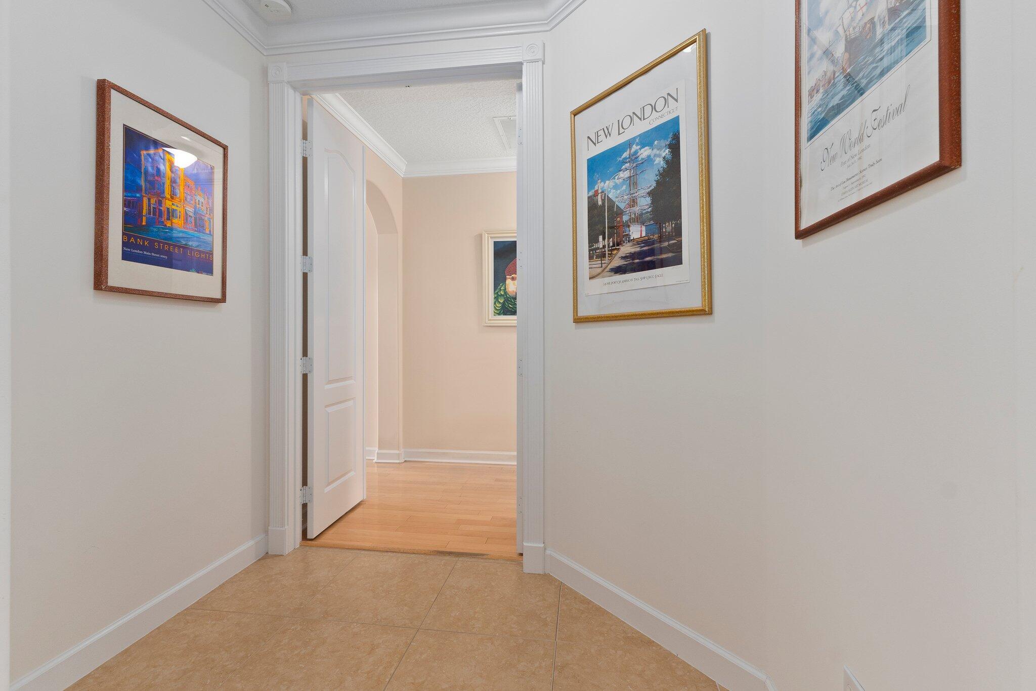 1002 SE Kitching Cove Lane, Port St. Lucie