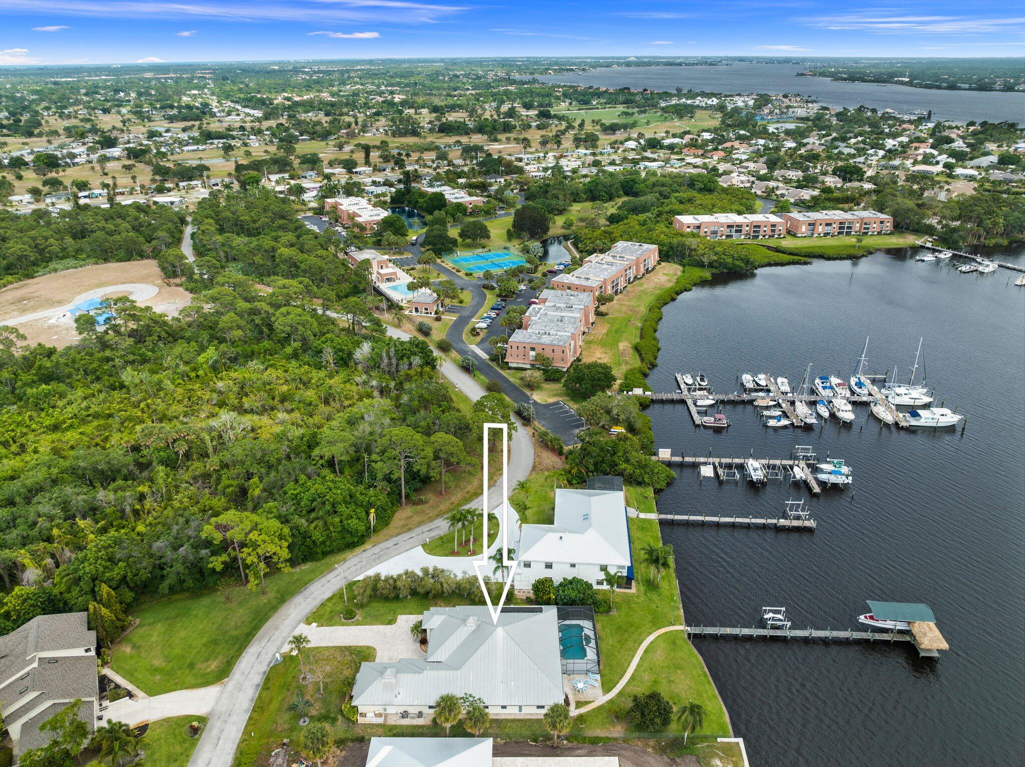 1002 SE Kitching Cove Lane, Port St. Lucie