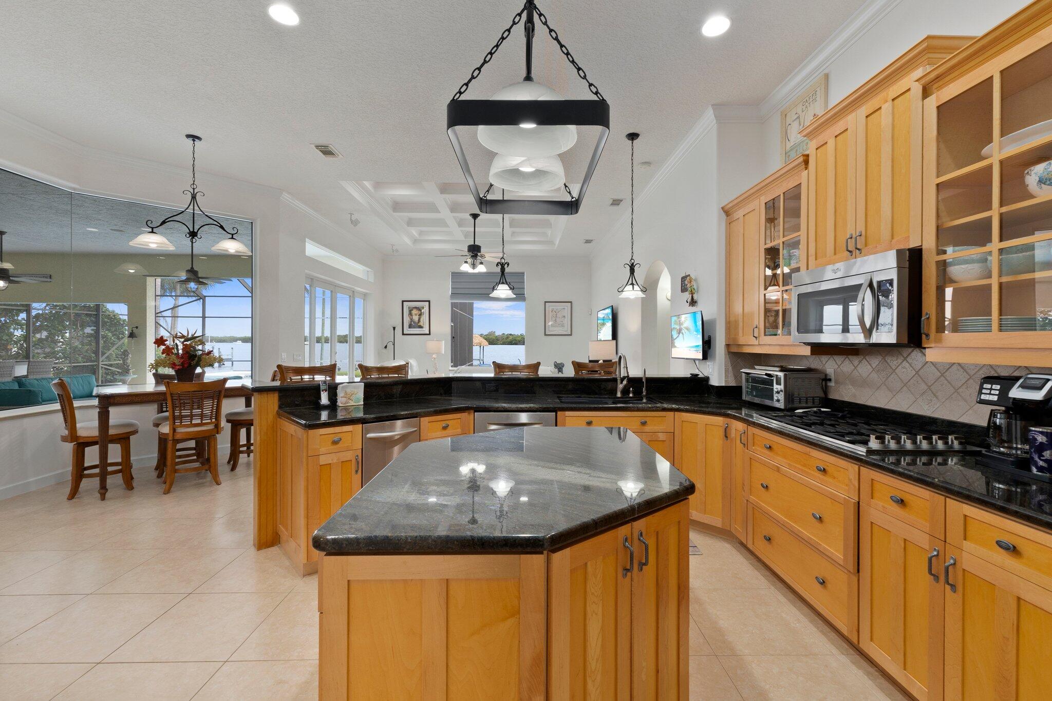 1002 SE Kitching Cove Lane, Port St. Lucie