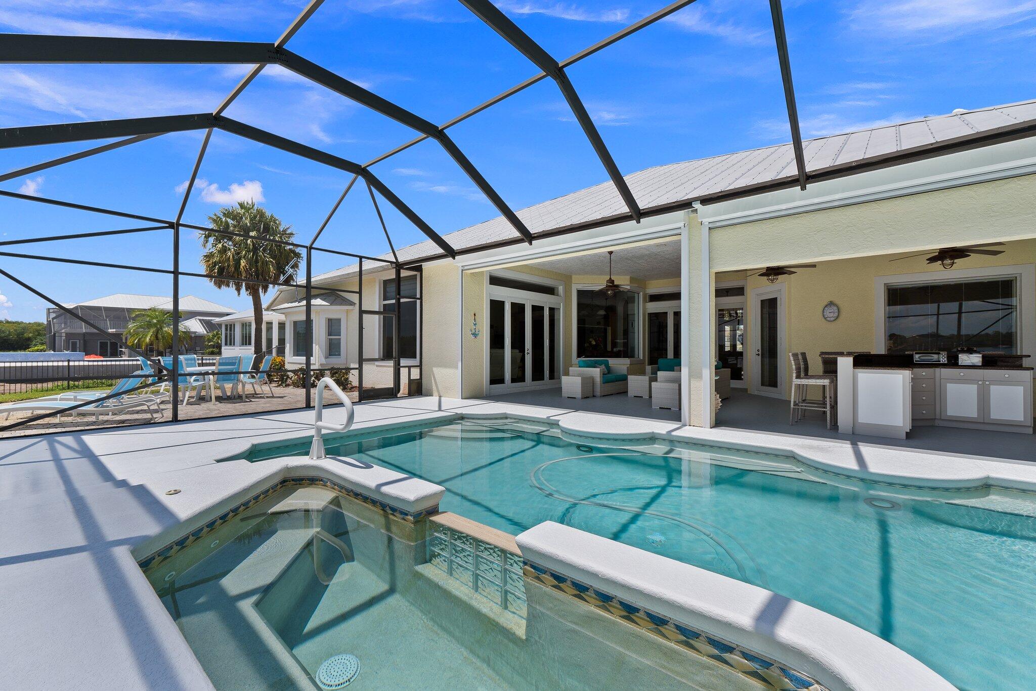 1002 SE Kitching Cove Lane, Port St. Lucie