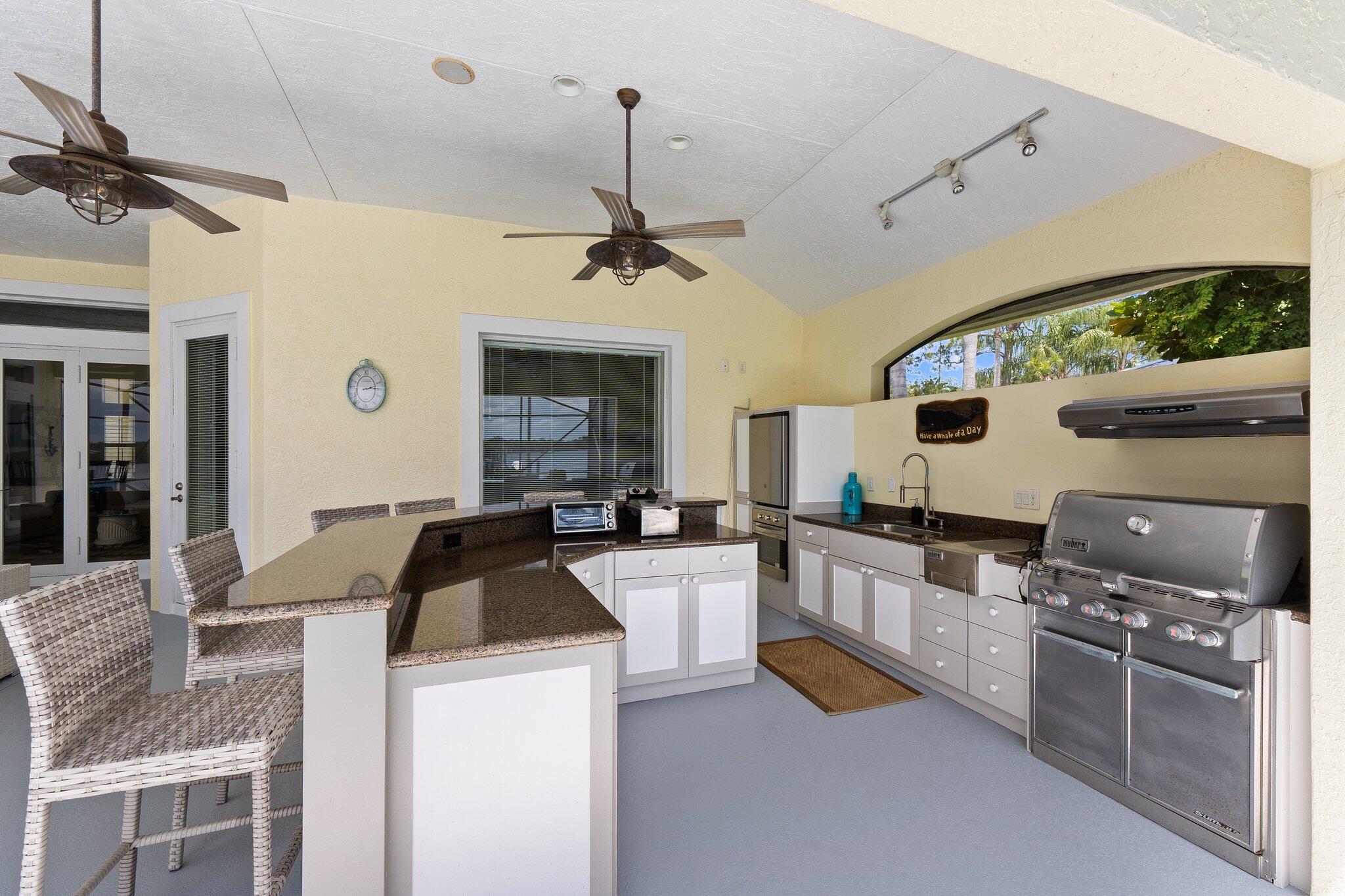 1002 SE Kitching Cove Lane, Port St. Lucie
