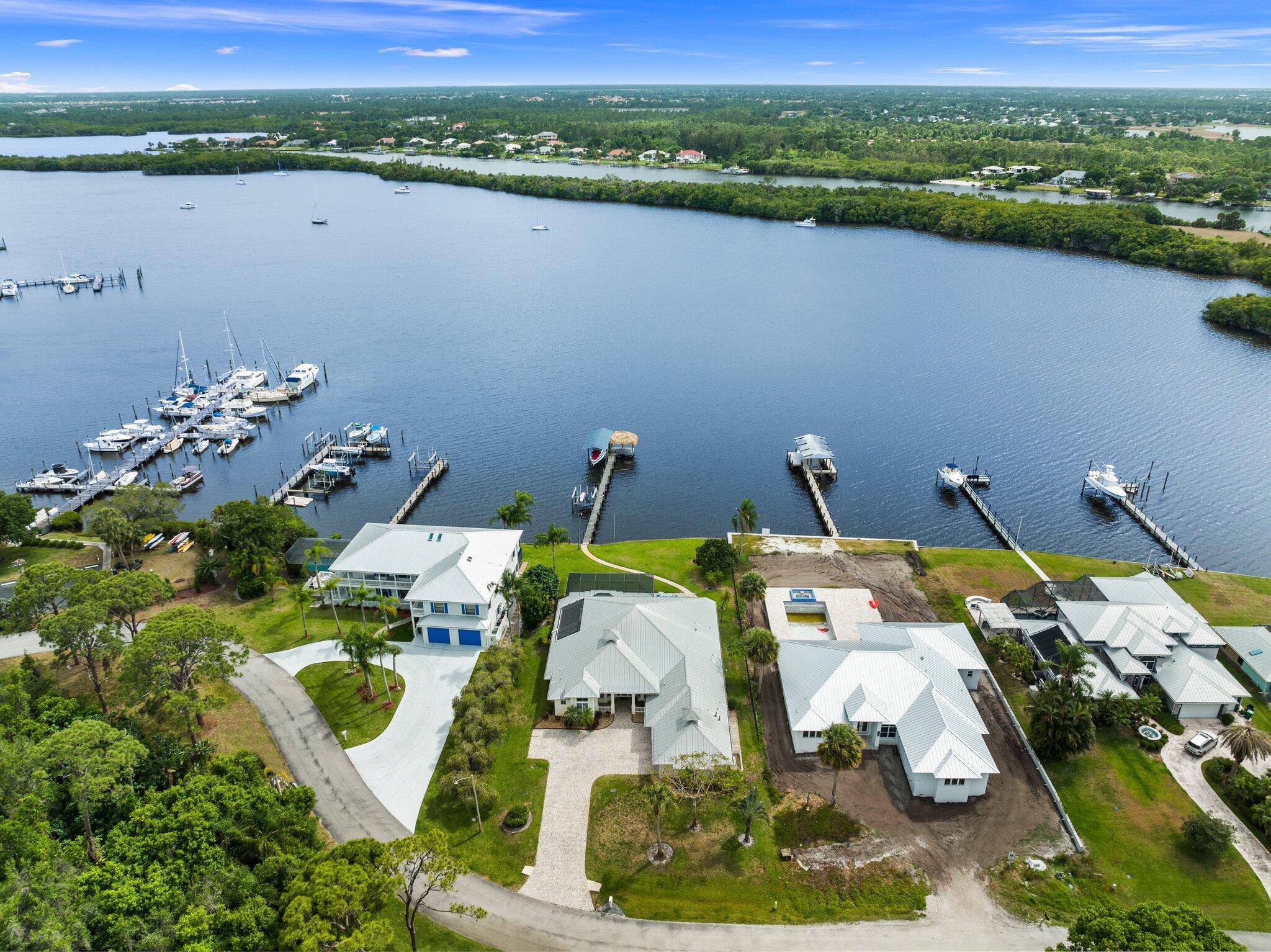 1002 SE Kitching Cove Lane, Port St. Lucie