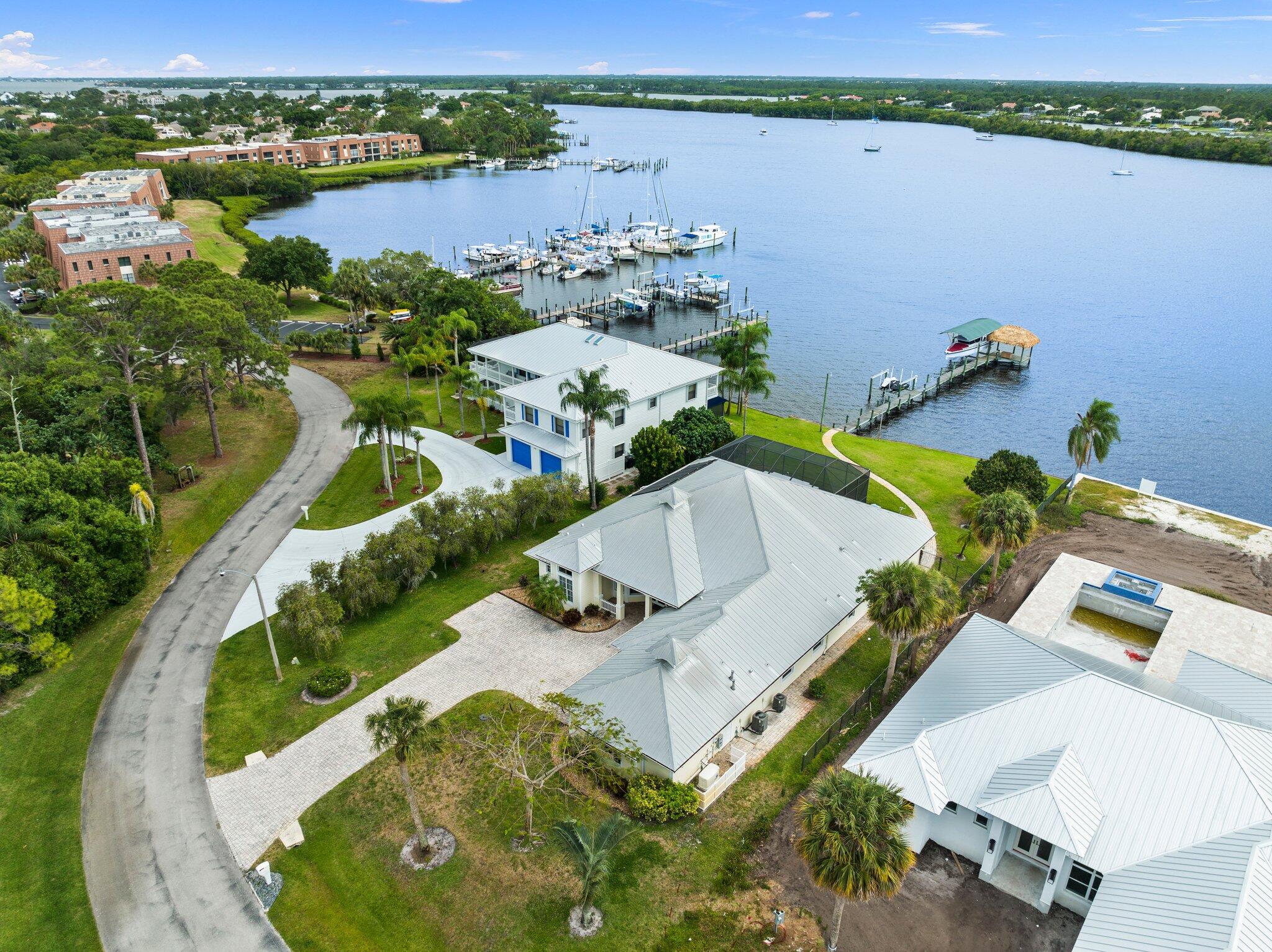 1002 SE Kitching Cove Lane, Port St. Lucie