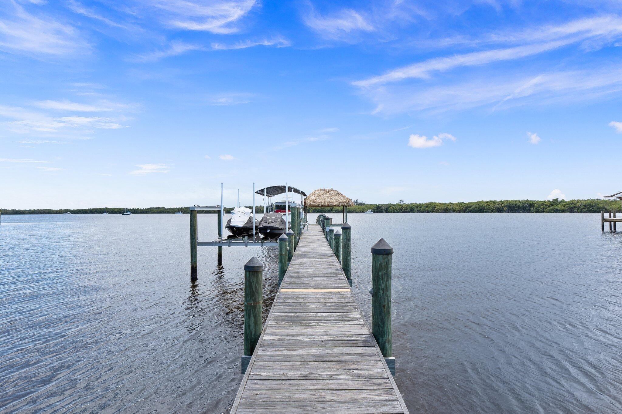 1002 SE Kitching Cove Lane, Port St. Lucie