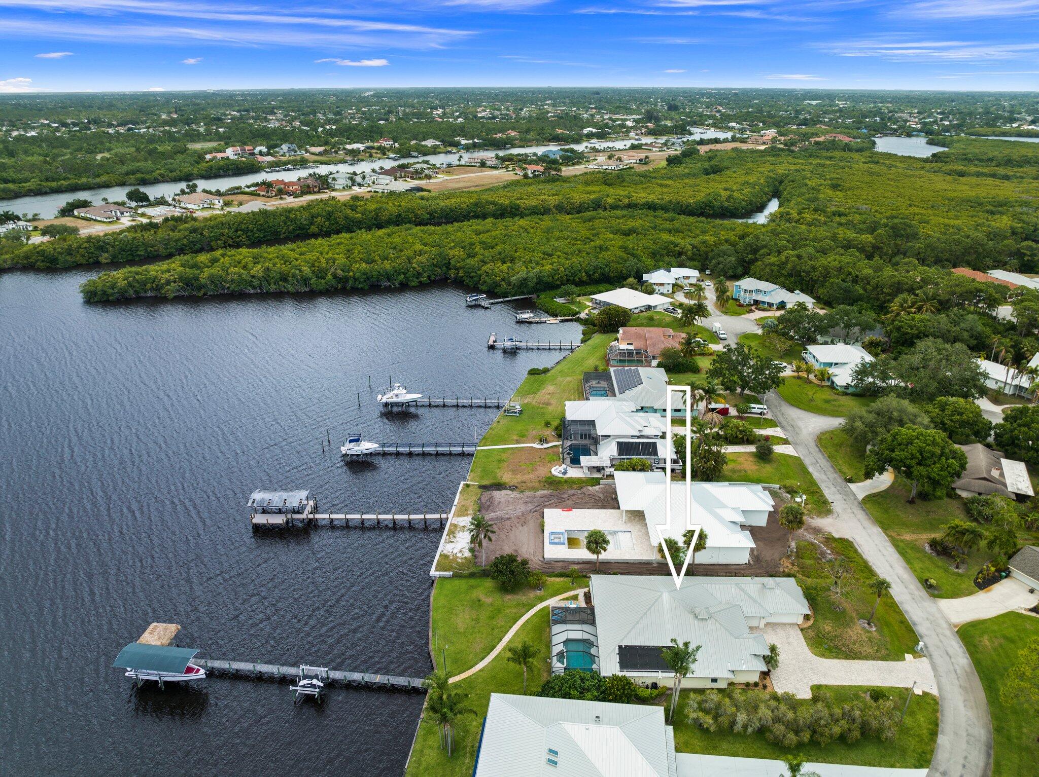 1002 SE Kitching Cove Lane, Port St. Lucie