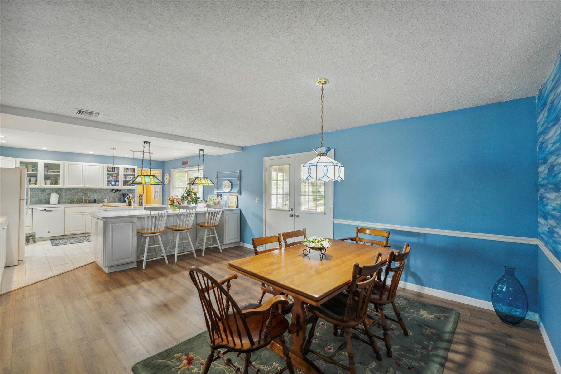 101 NE Caprona Avenue, Port St. Lucie