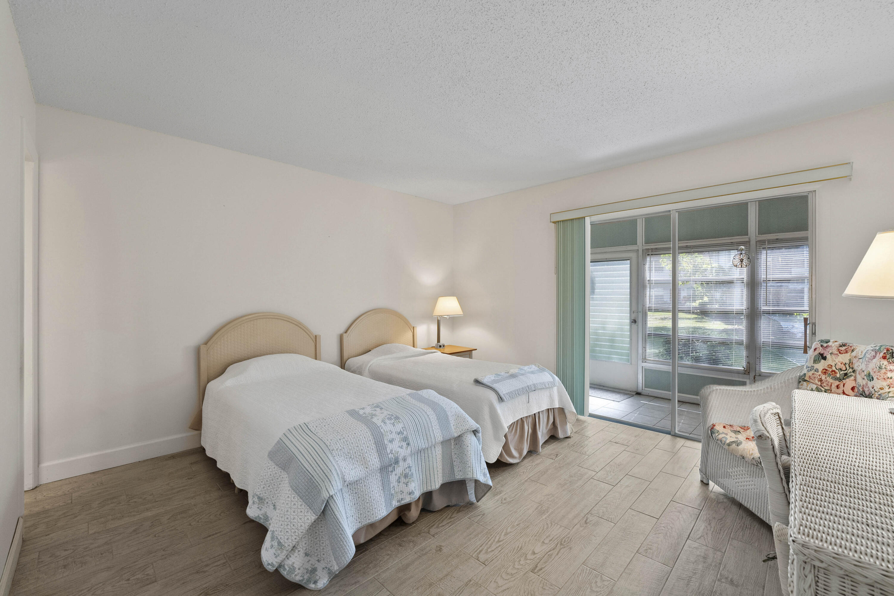 2600 SE Ocean Boulevard Q1