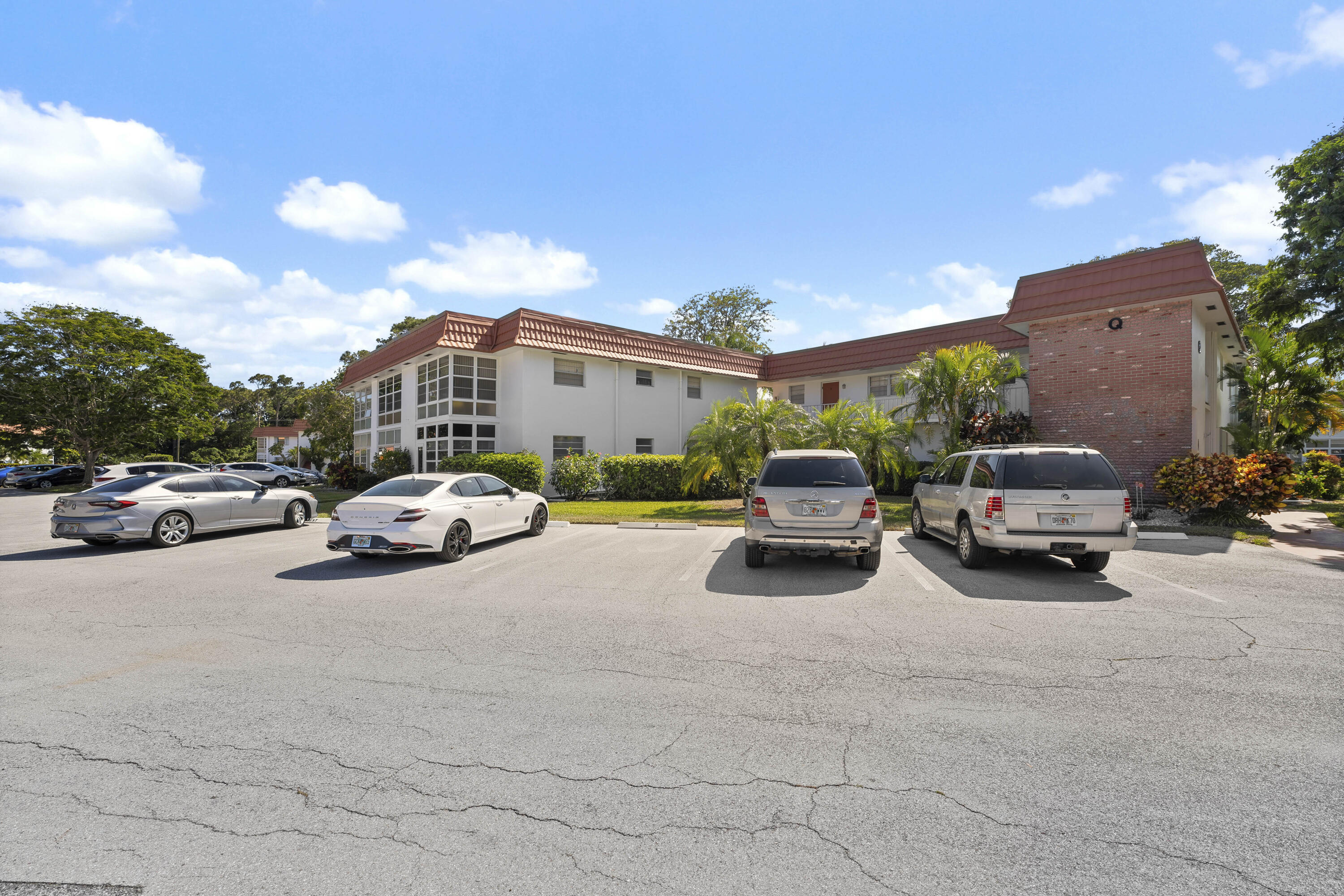2600 SE Ocean Boulevard Q1