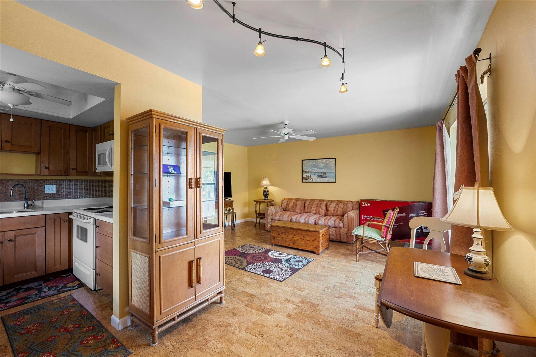 2929 SE Ocean Boulevard A8