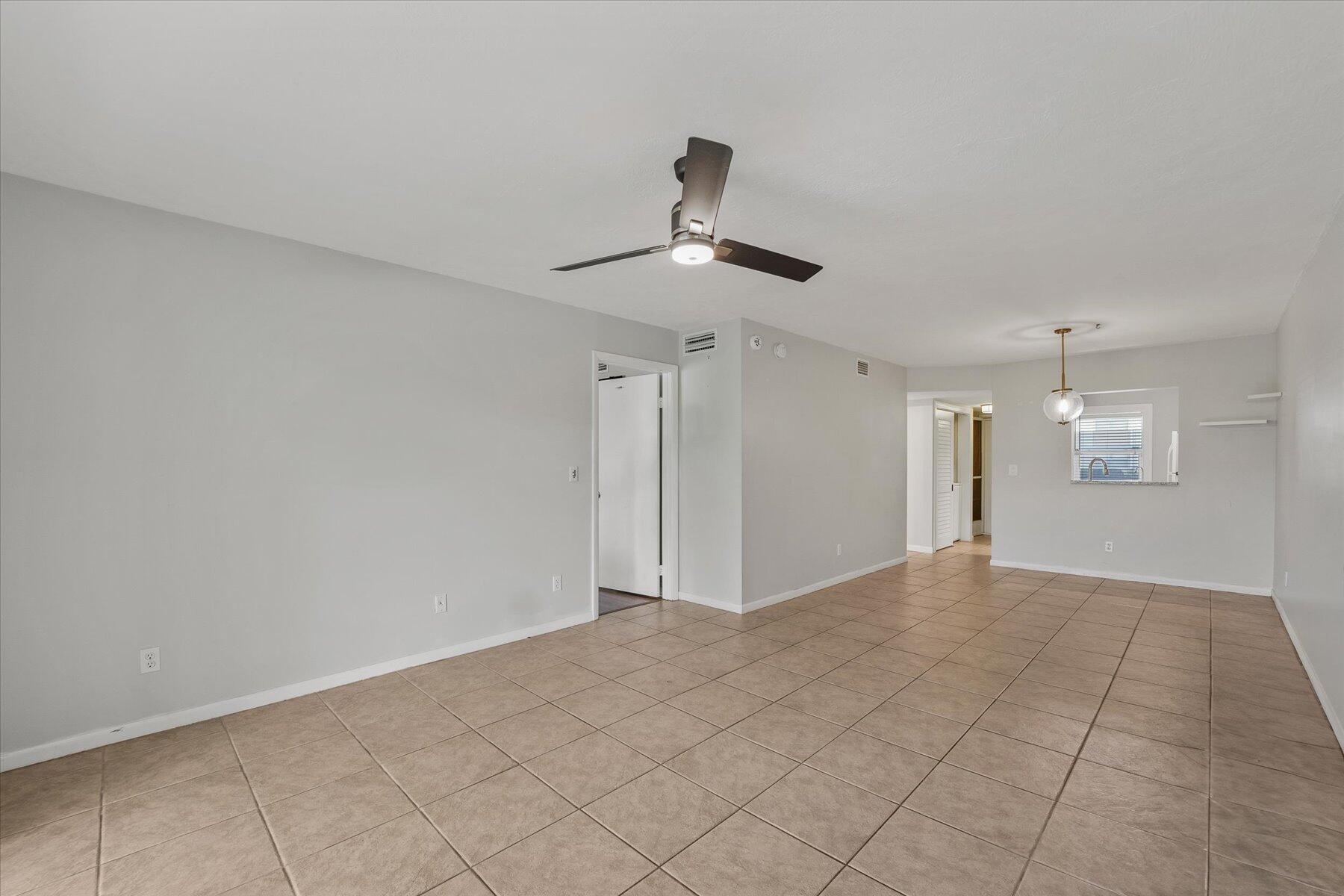 3151 SE Aster Lane 1302