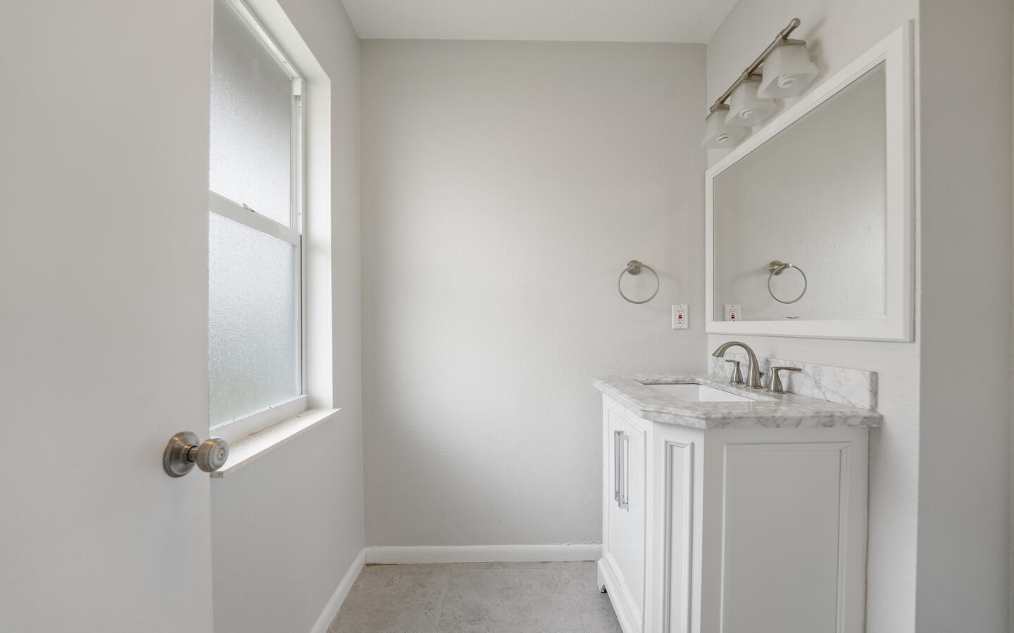 2374 SW Woodridge Street, Port St. Lucie