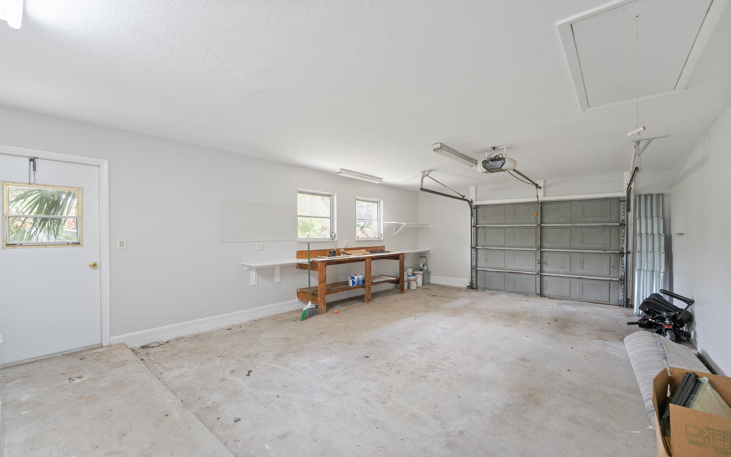 2374 SW Woodridge Street, Port St. Lucie