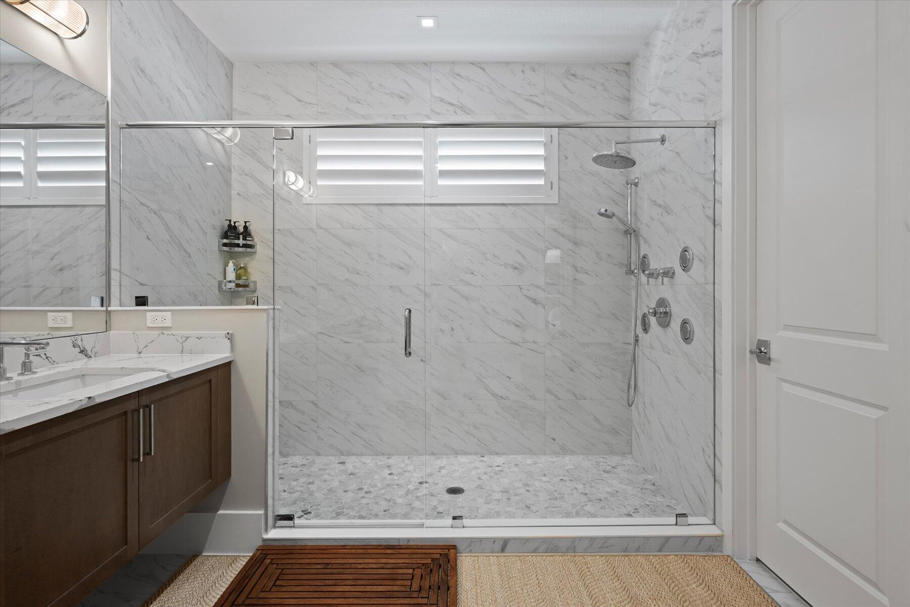 13662 Artisan Circle