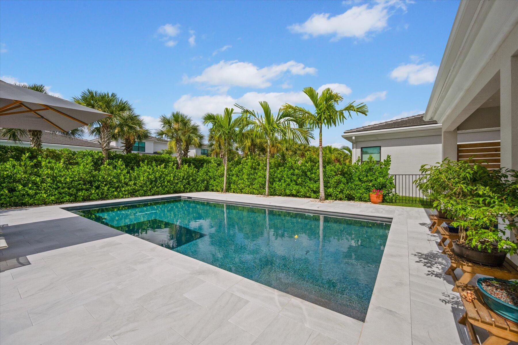 13662 Artisan Circle