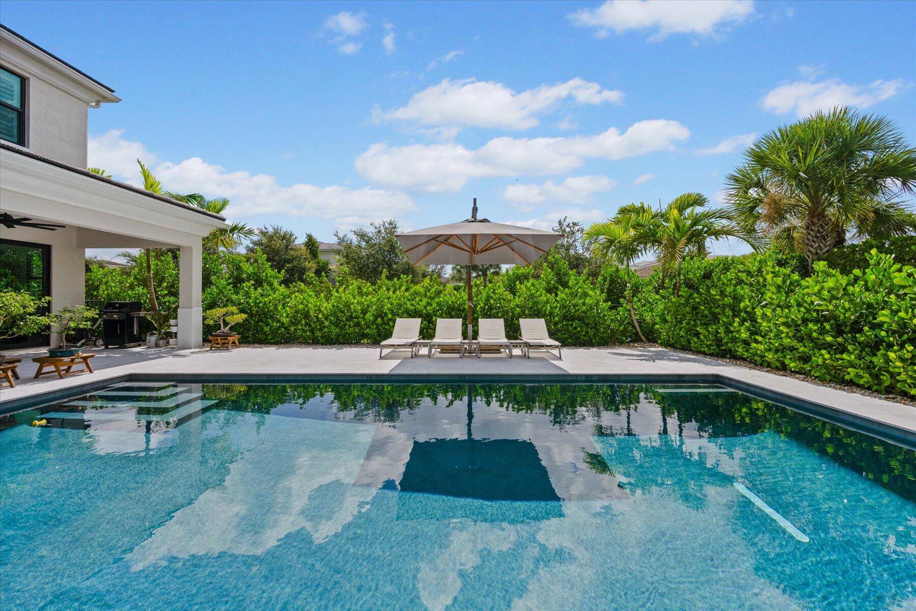 13662 Artisan Circle