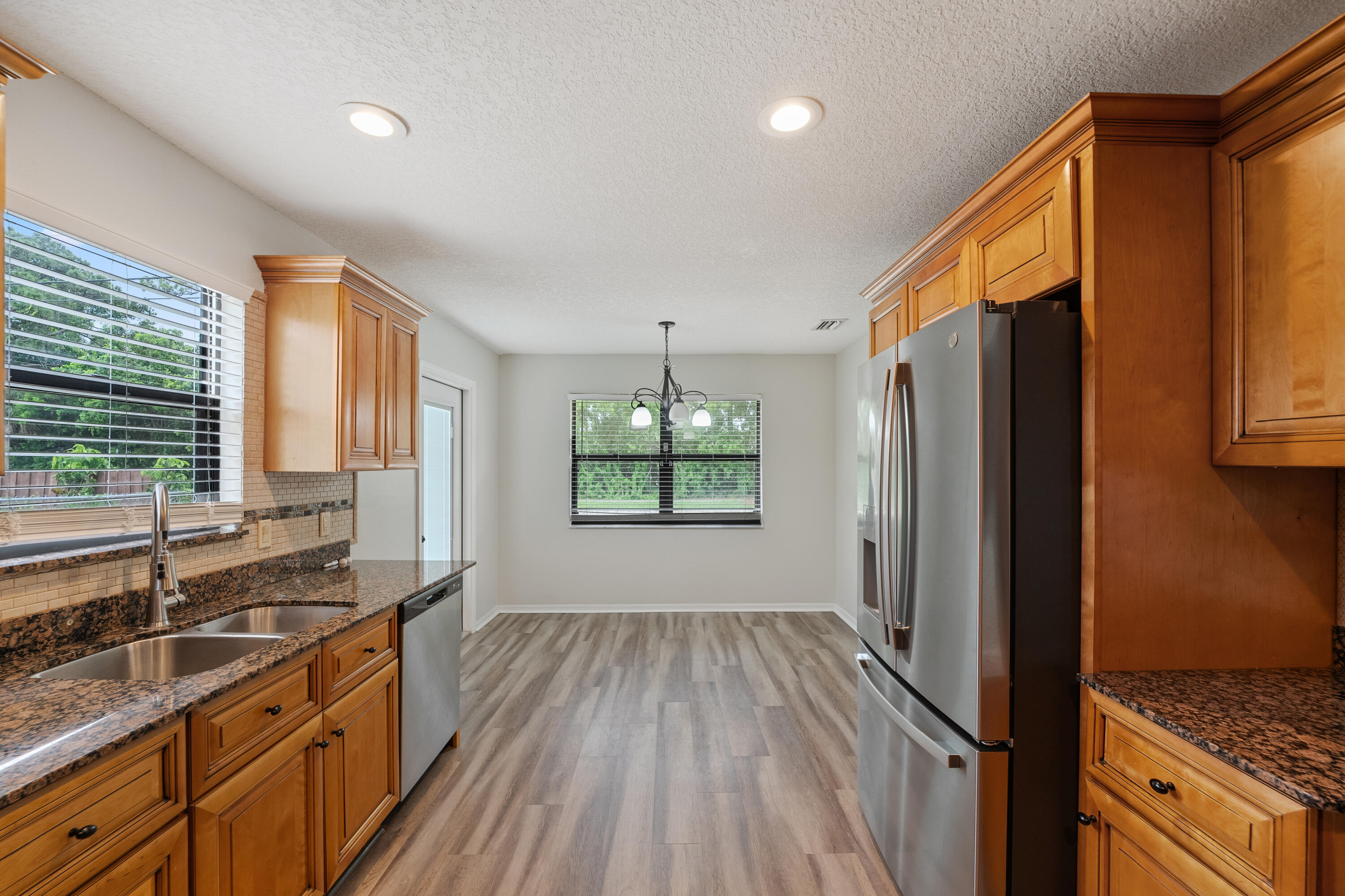 1461 SW Vizcaya Circle