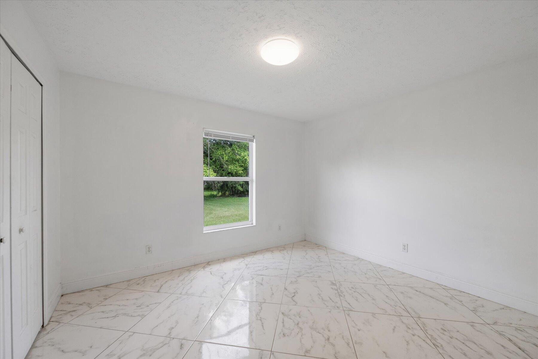 2234 SE Friendship Street, Port St. Lucie
