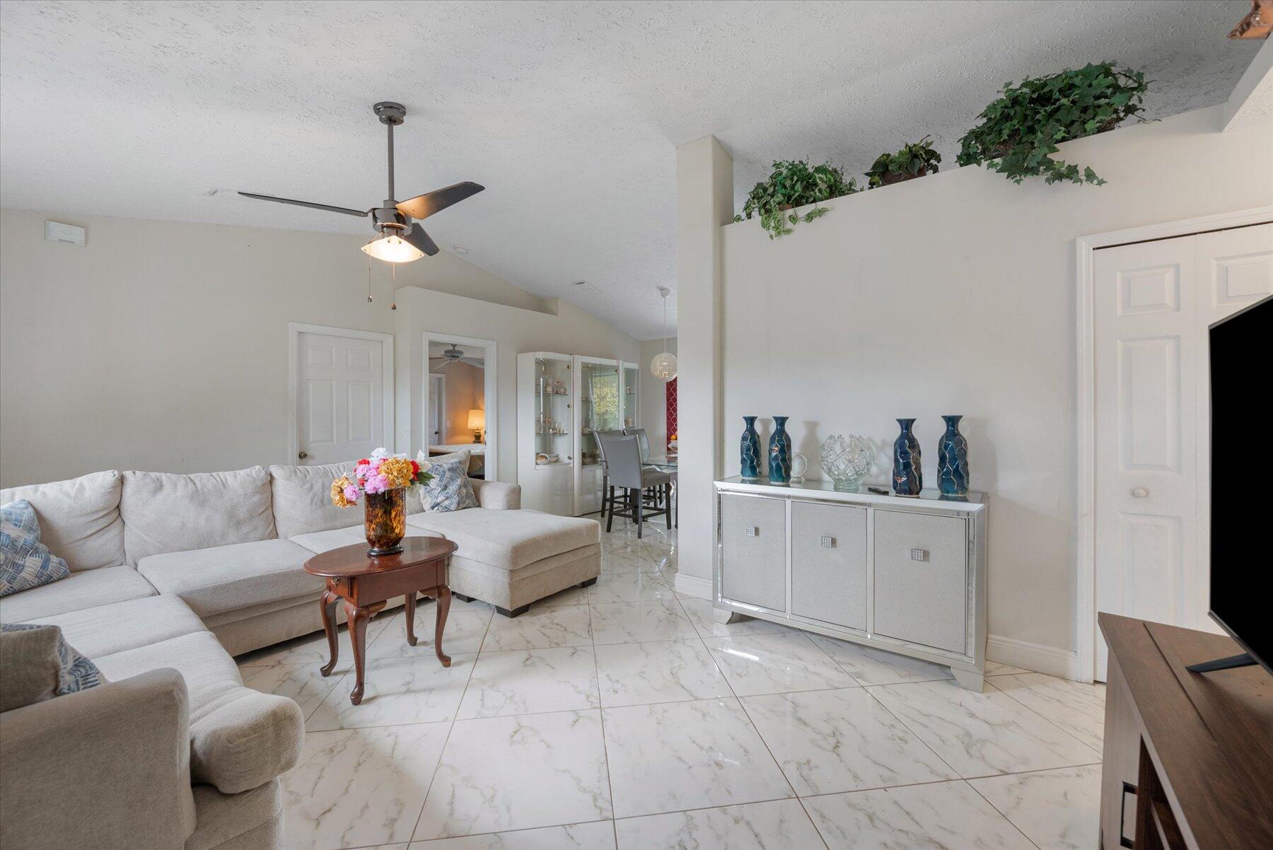 2234 SE Friendship Street, Port St. Lucie