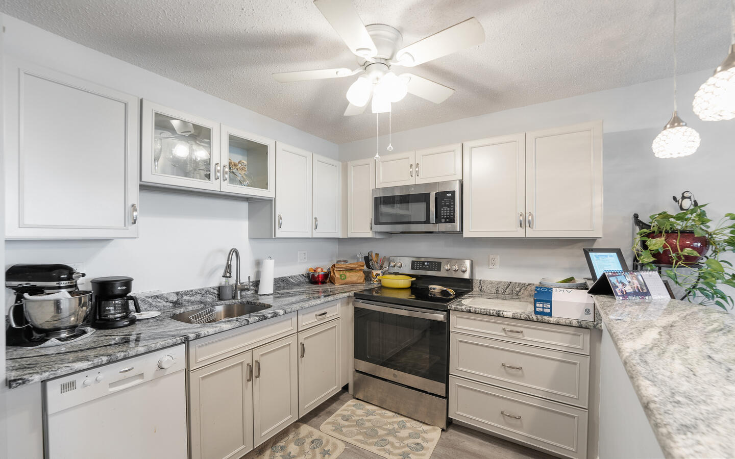 2929 SE Ocean Boulevard 112-9