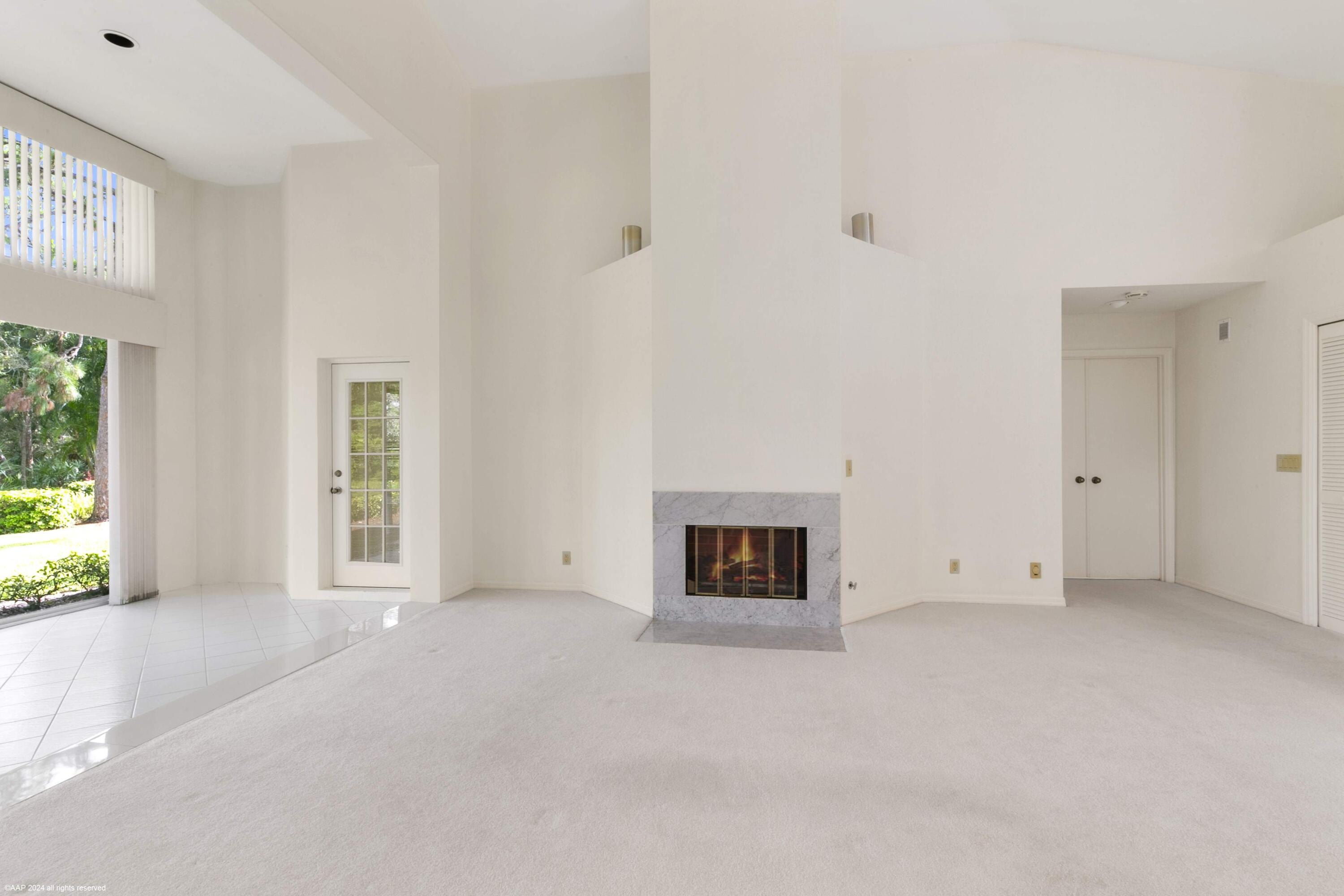 1512 NW Sweet Bay Circle