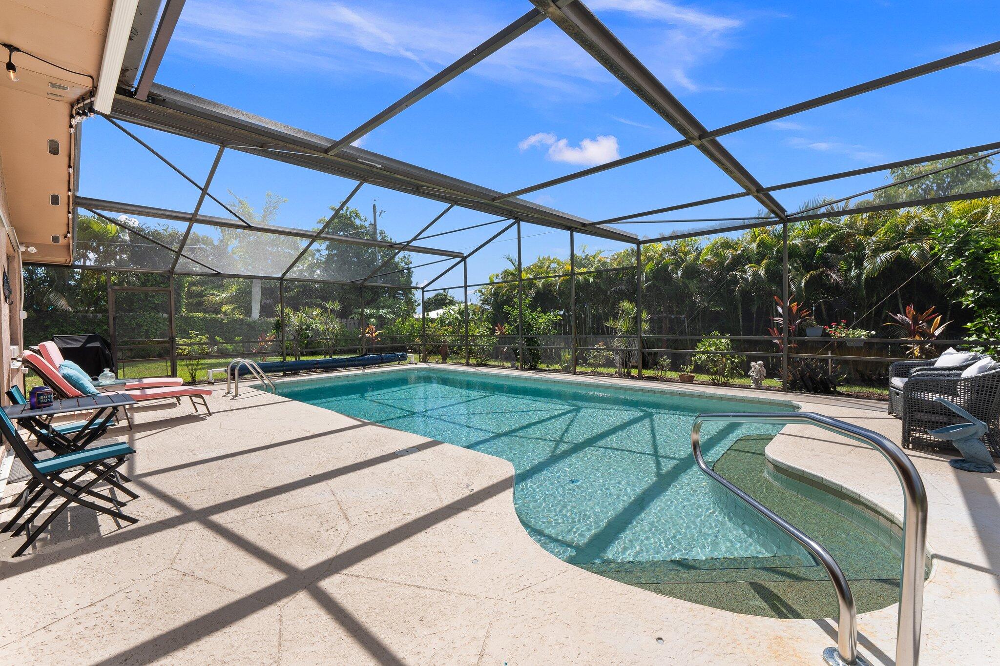 4429 SE Bayshore Terrace