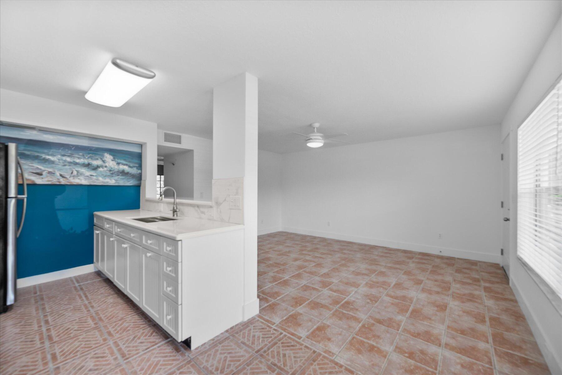 2929 SE Ocean Boulevard 2