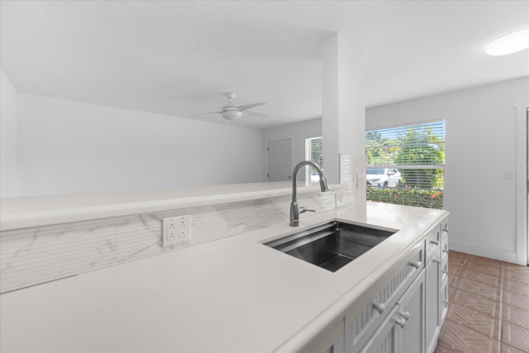2929 SE Ocean Boulevard 2