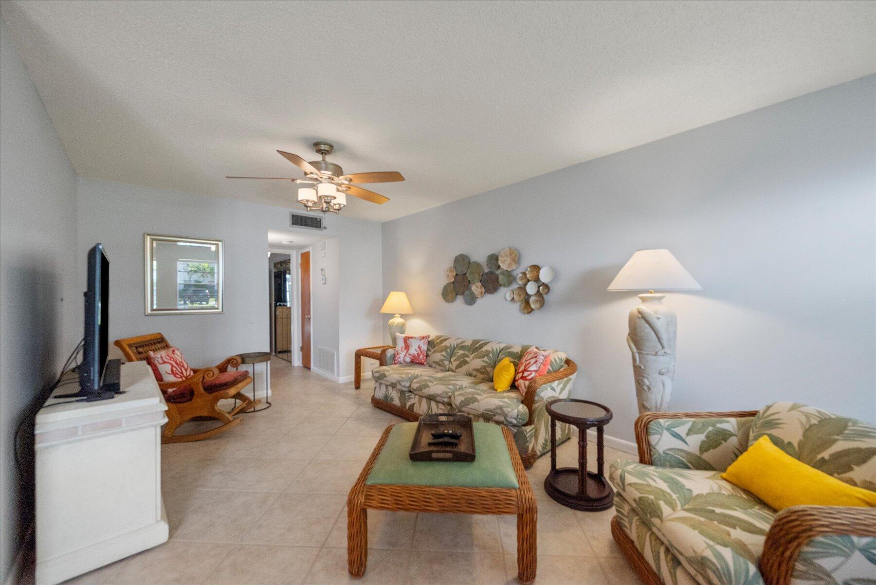 2600 SE Ocean Boulevard Cc3